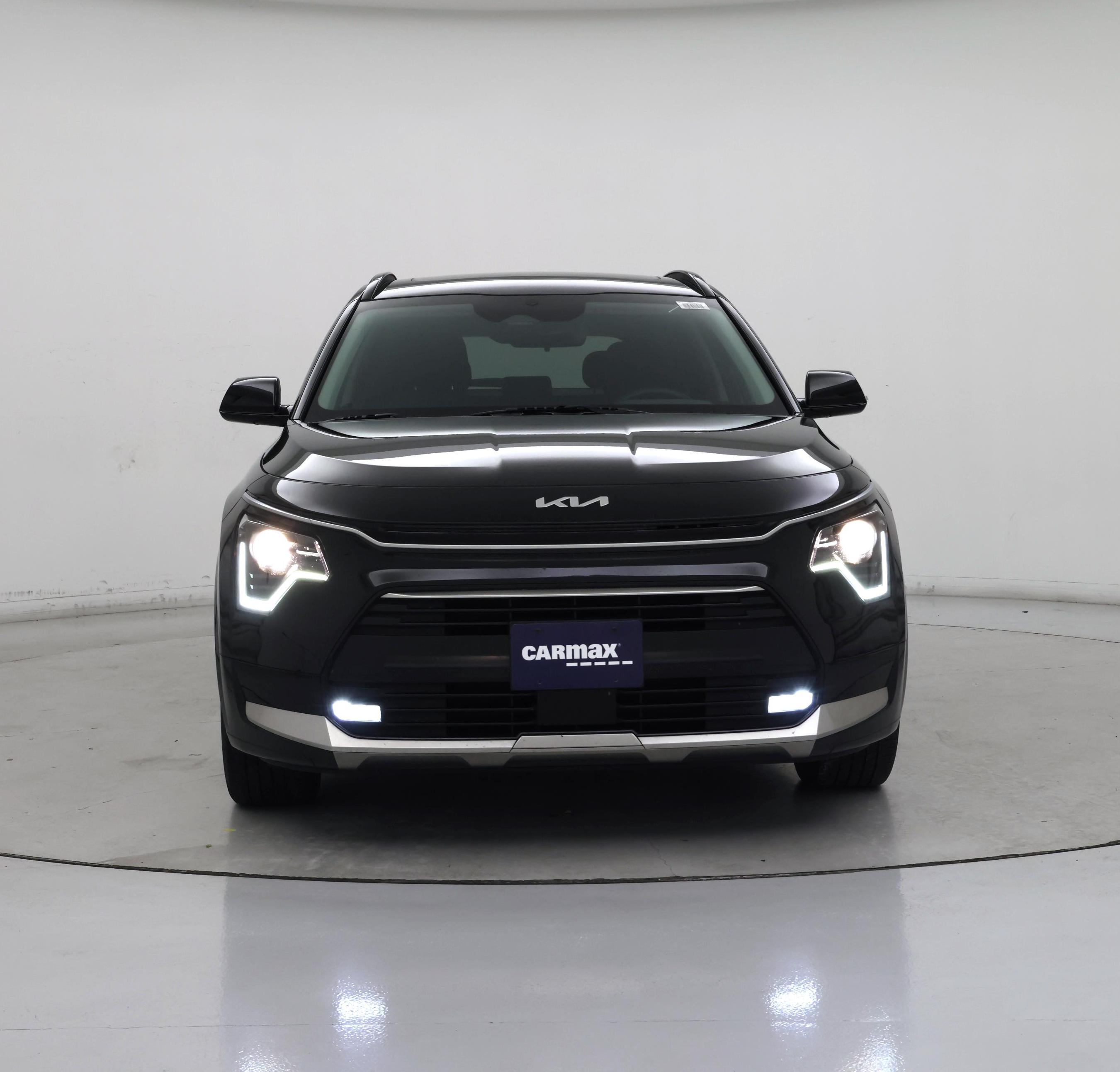 Thumbnail: 2023 Kia Niro - 5