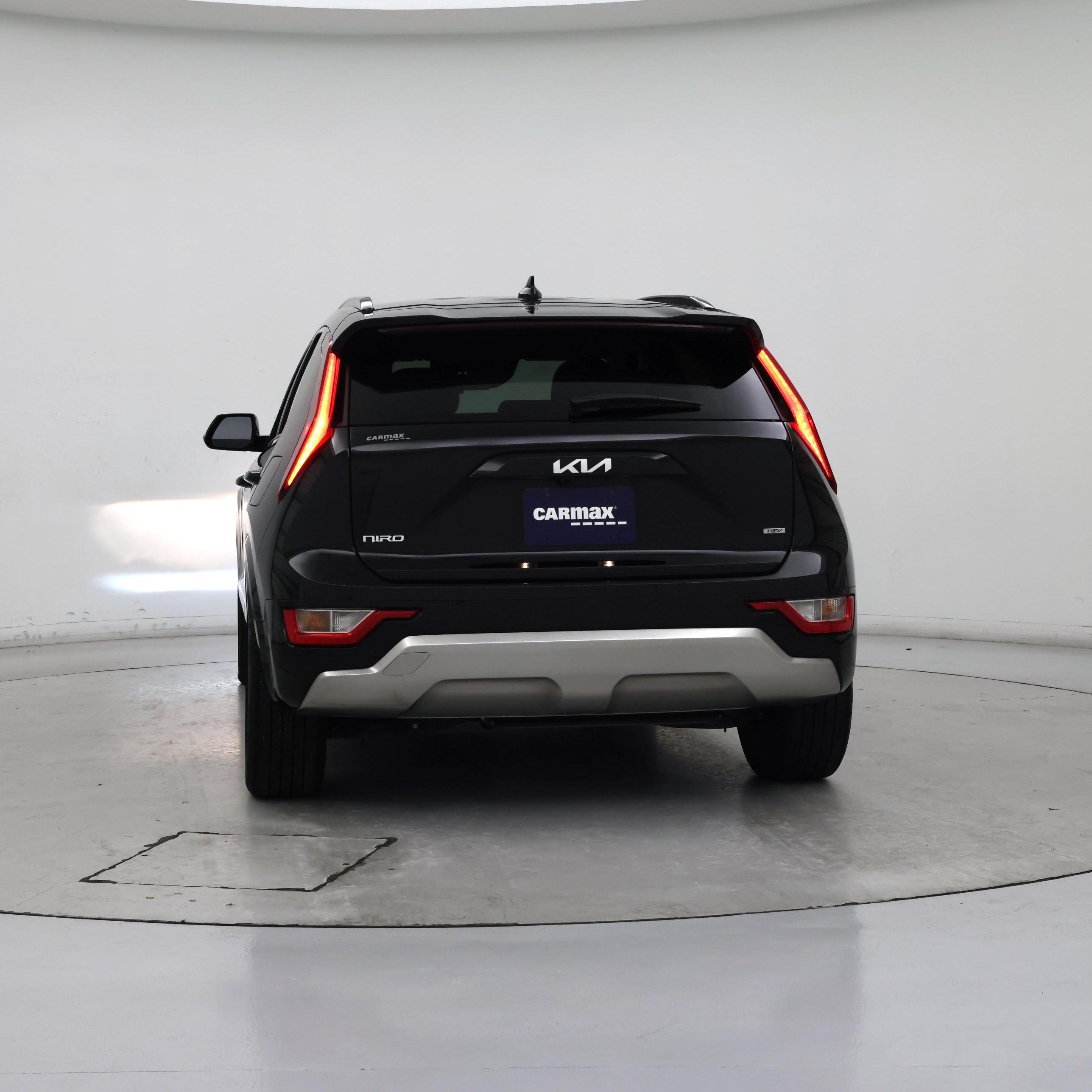 Thumbnail: 2023 Kia Niro - 6