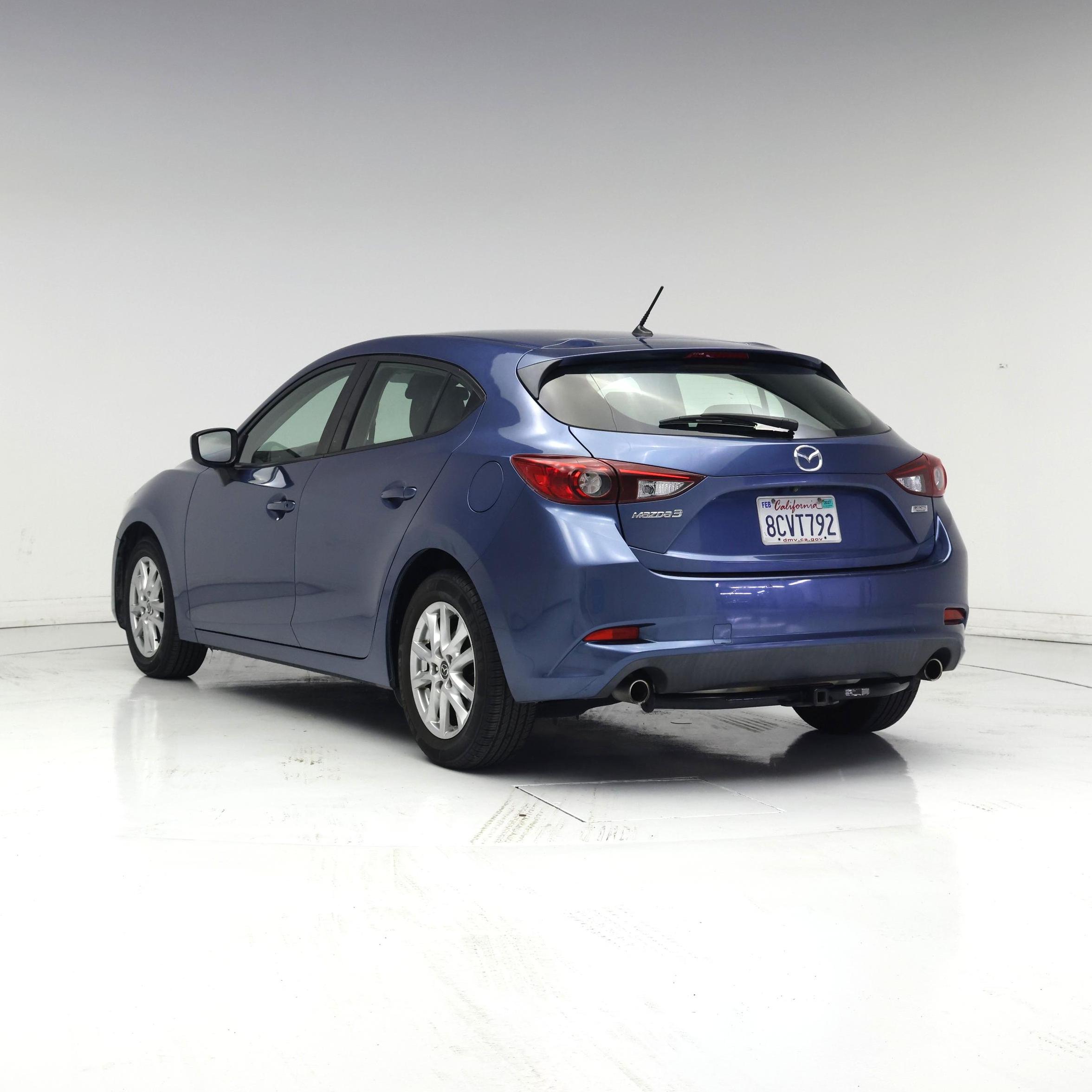 Thumbnail: 2018 Mazda Mazda3 - 2