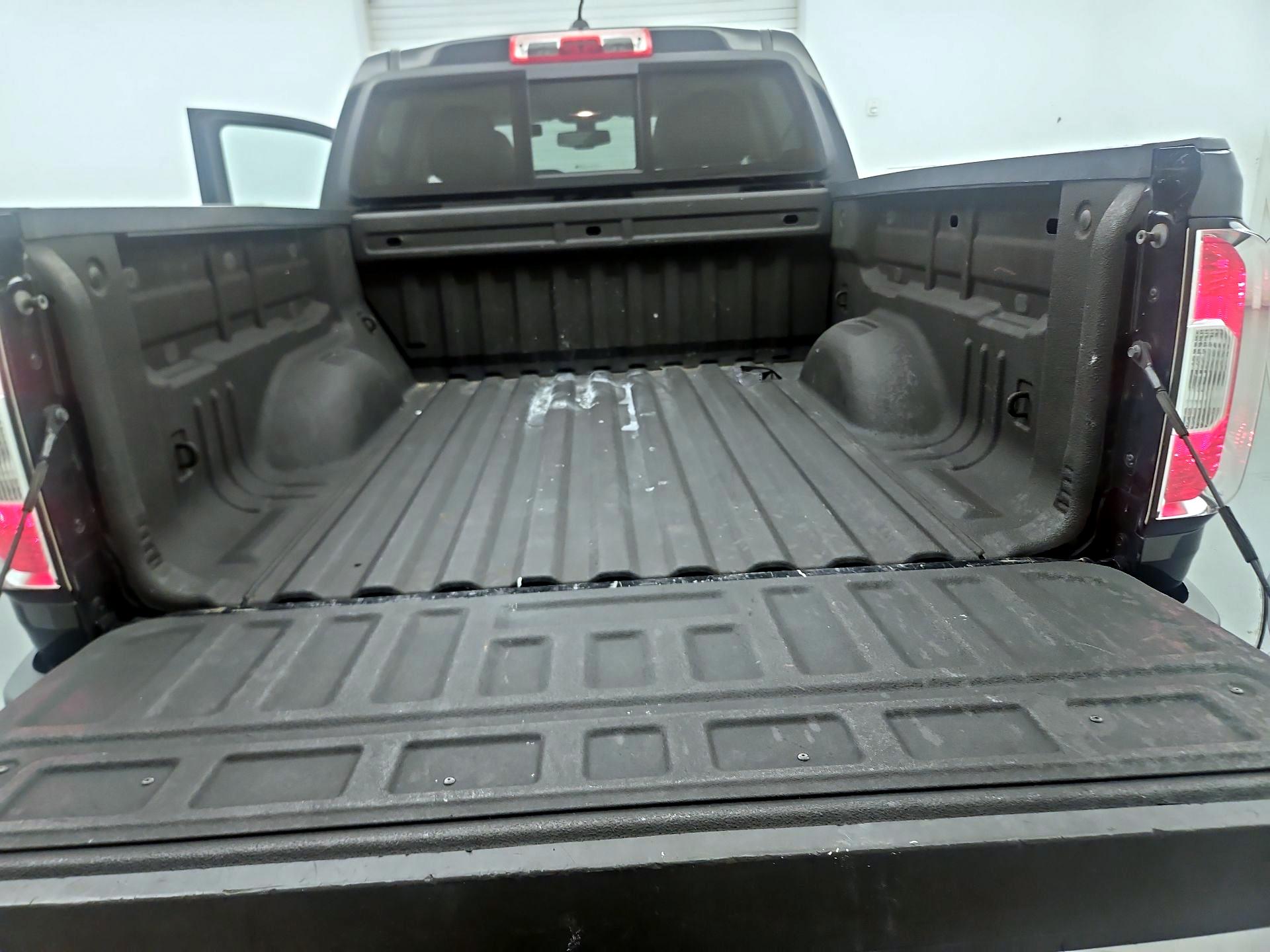 Thumbnail: 2022 GMC Canyon - 18