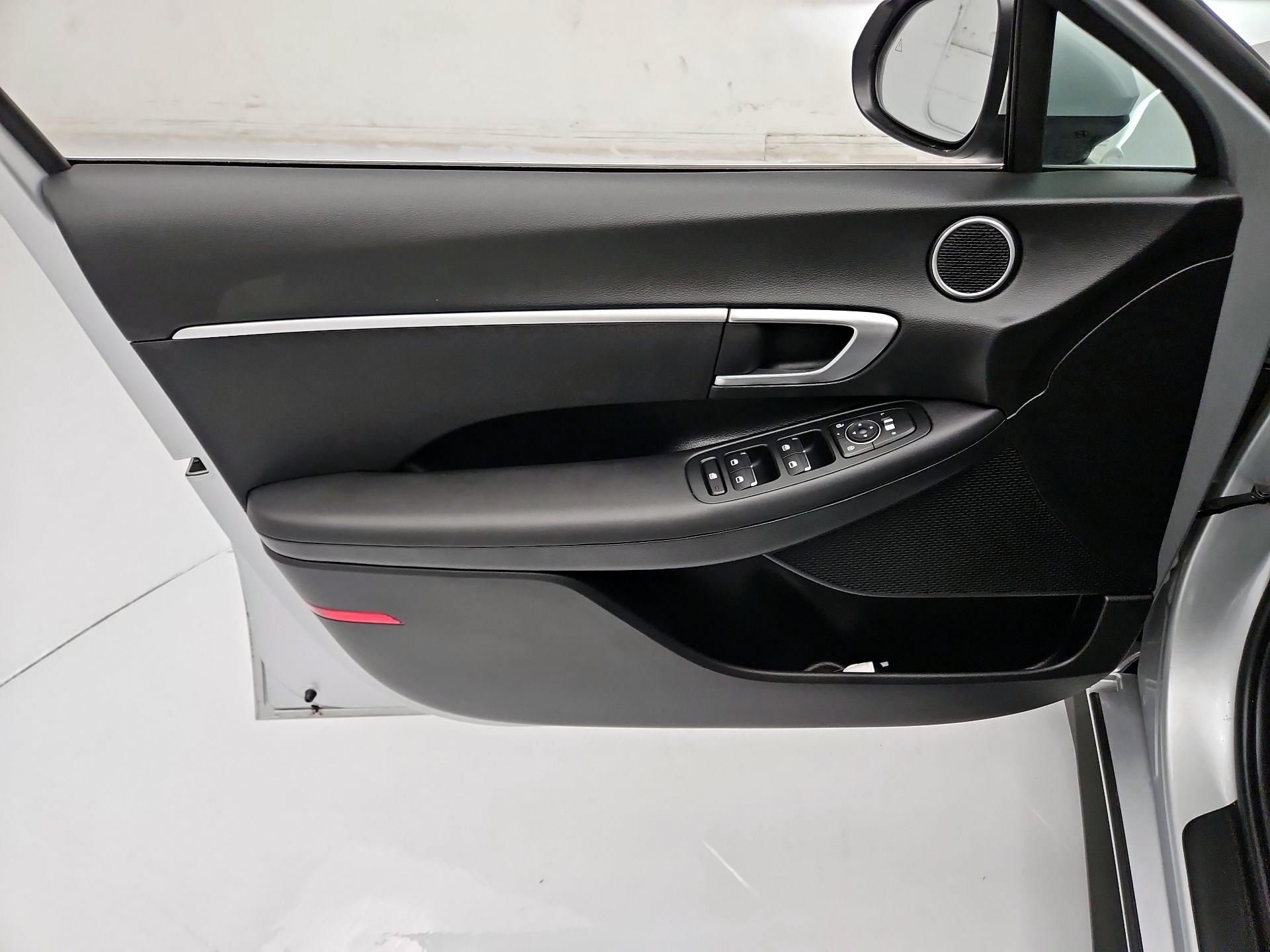 Thumbnail: 2025 Hyundai Sonata - 12