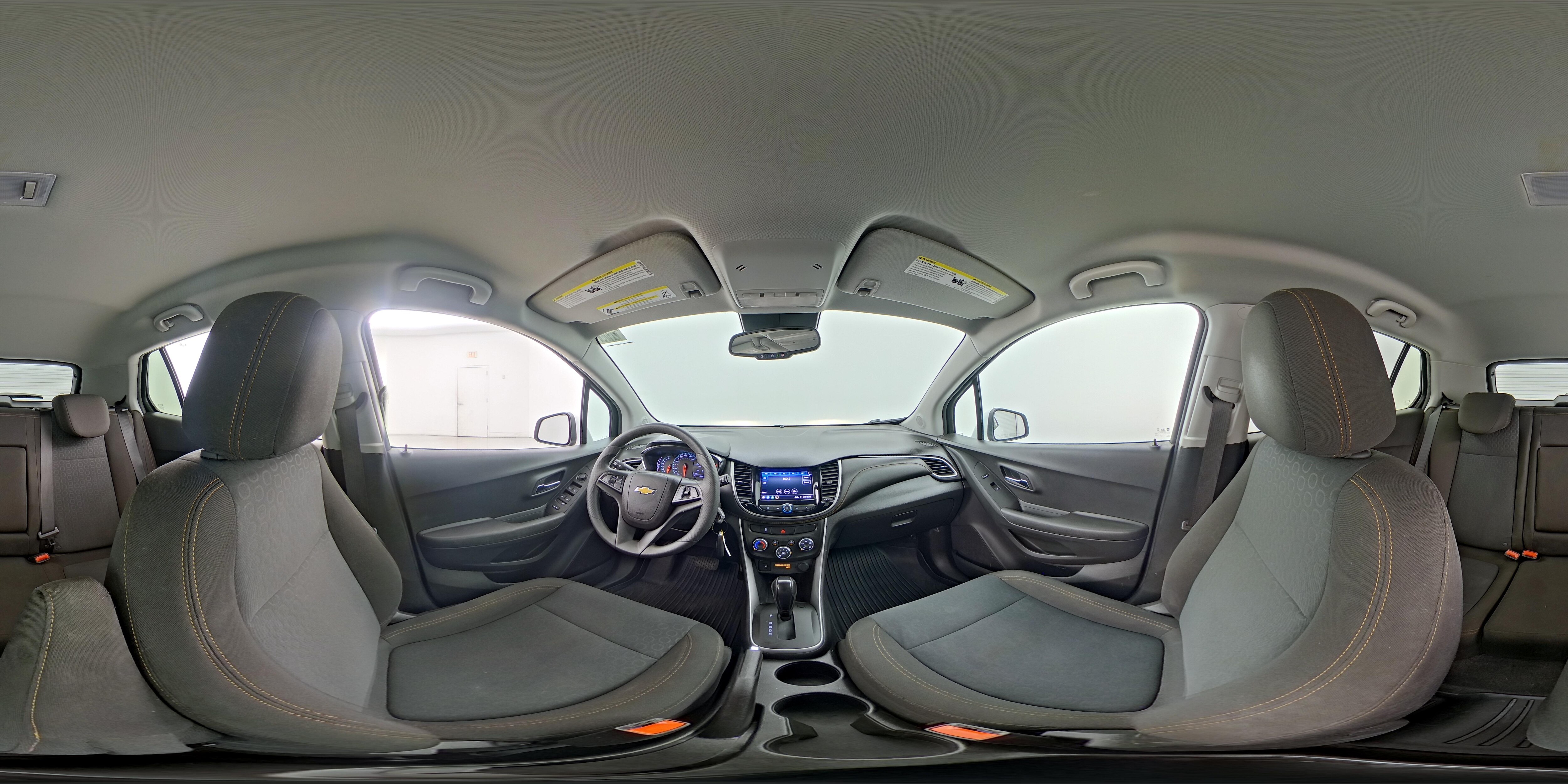 2020 Chevrolet Trax LS - Photo 24