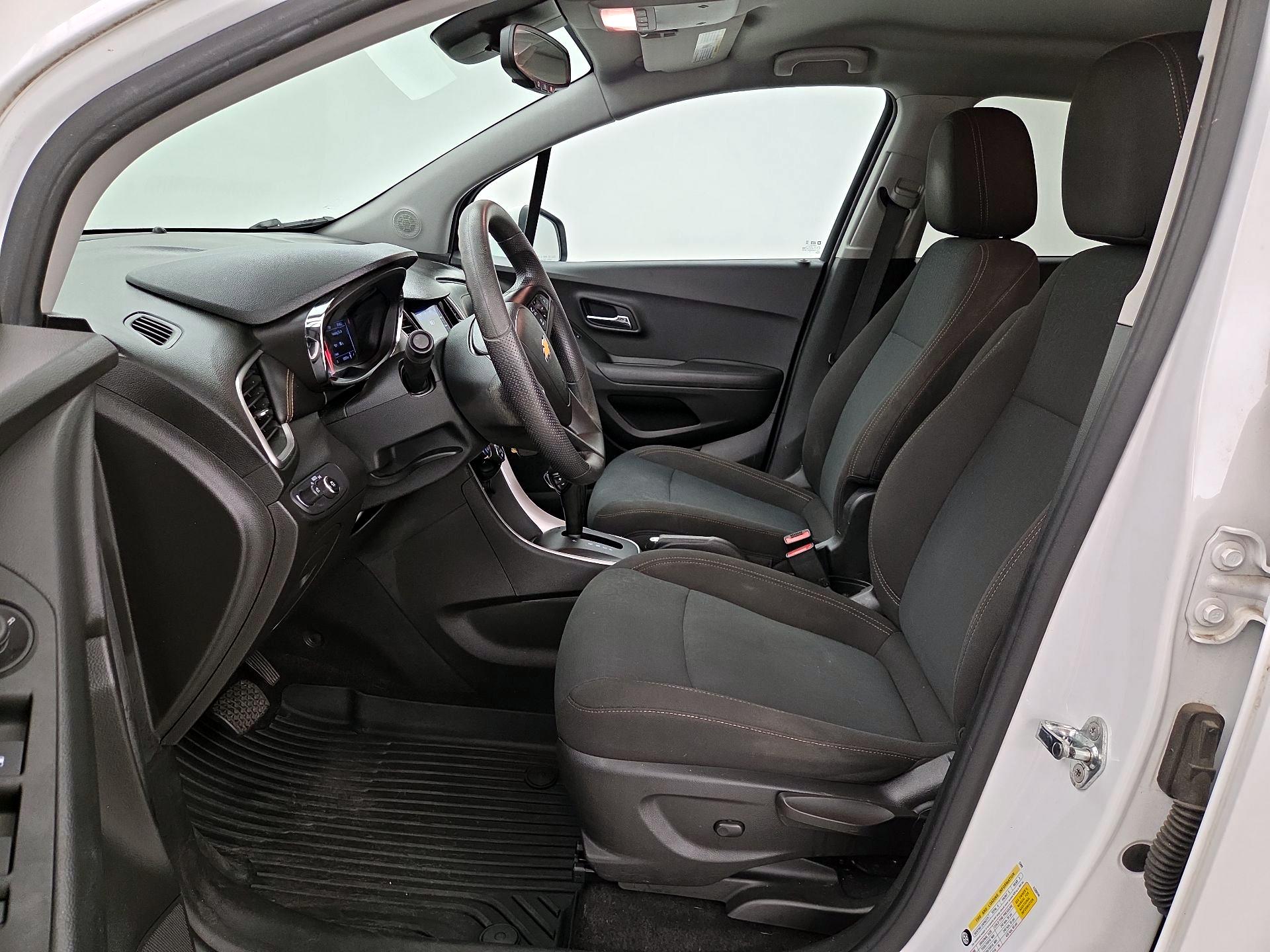 Thumbnail: 2020 Chevrolet Trax - 11