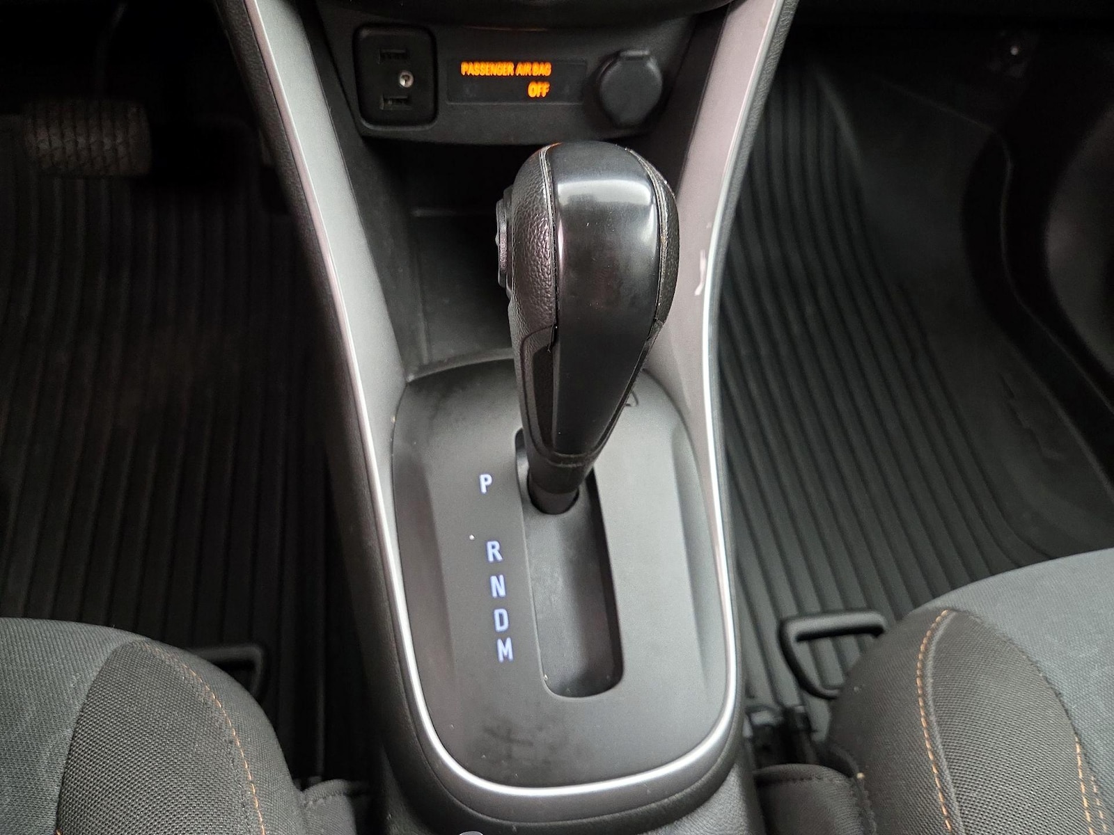 2020 Chevrolet Trax LS - Photo 18