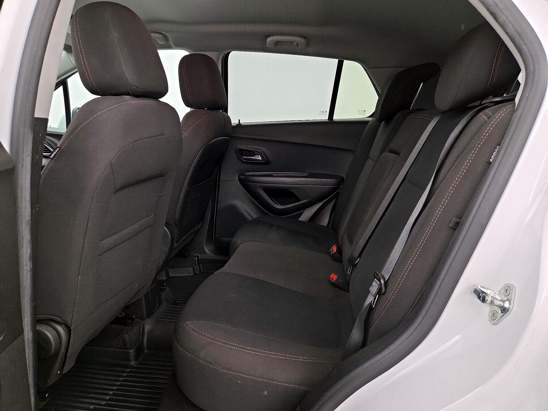 Thumbnail: 2020 Chevrolet Trax - 19