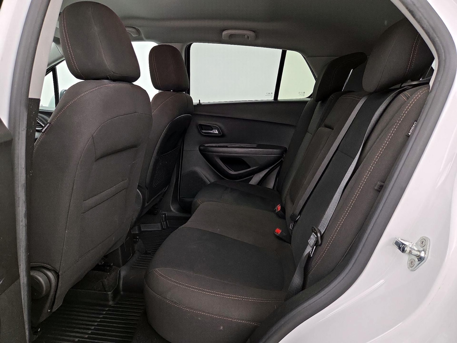 2020 Chevrolet Trax LS - Photo 20