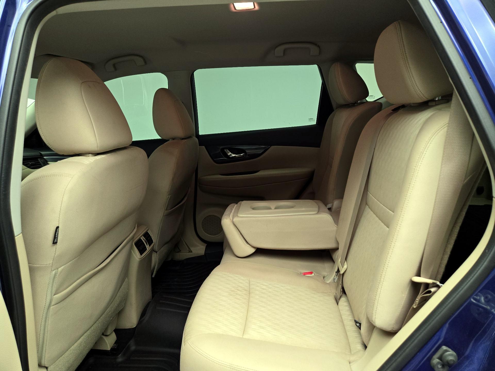 Thumbnail: 2020 Nissan Rogue - 19