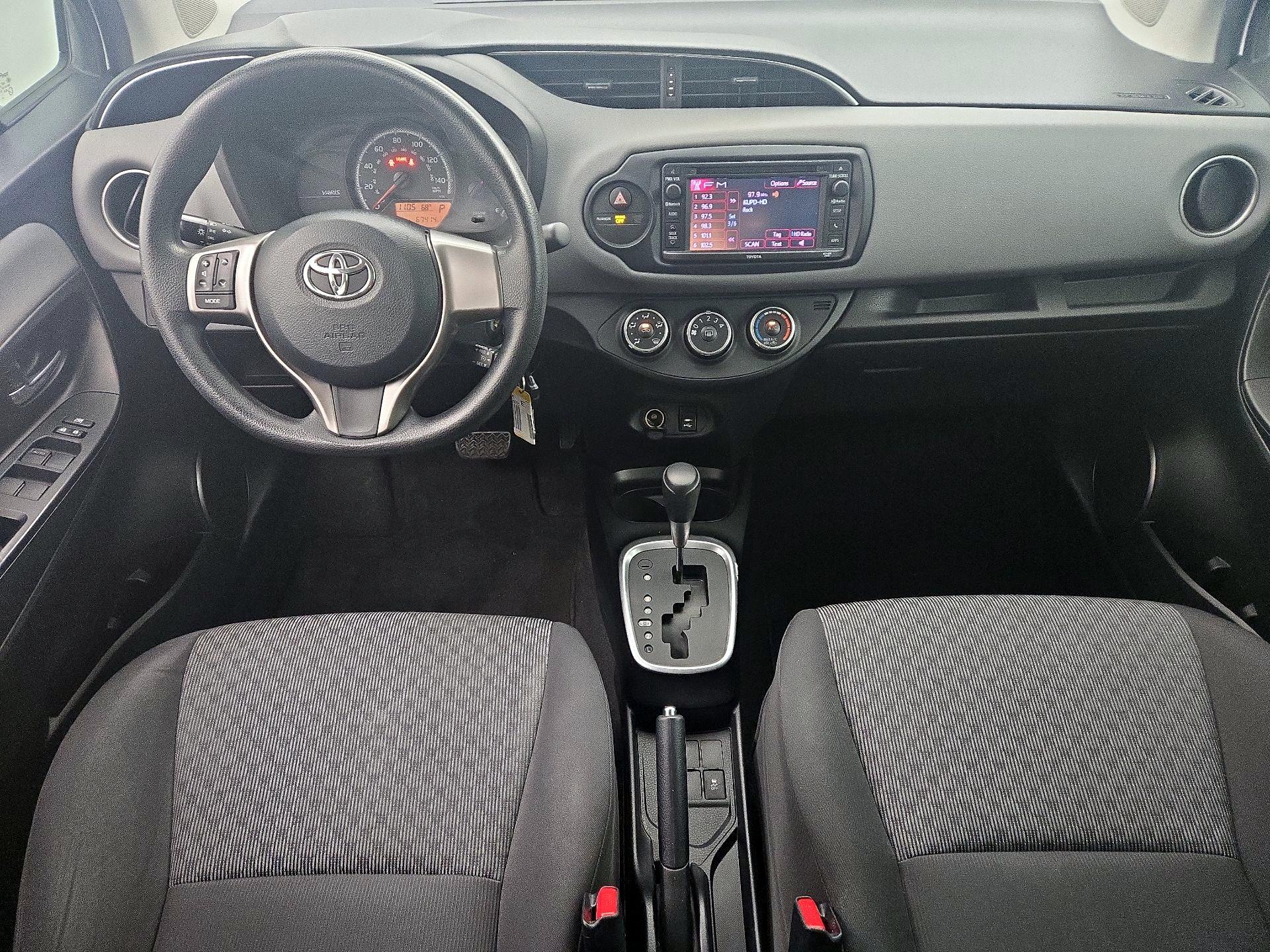 Thumbnail: 2015 Toyota Yaris - 9