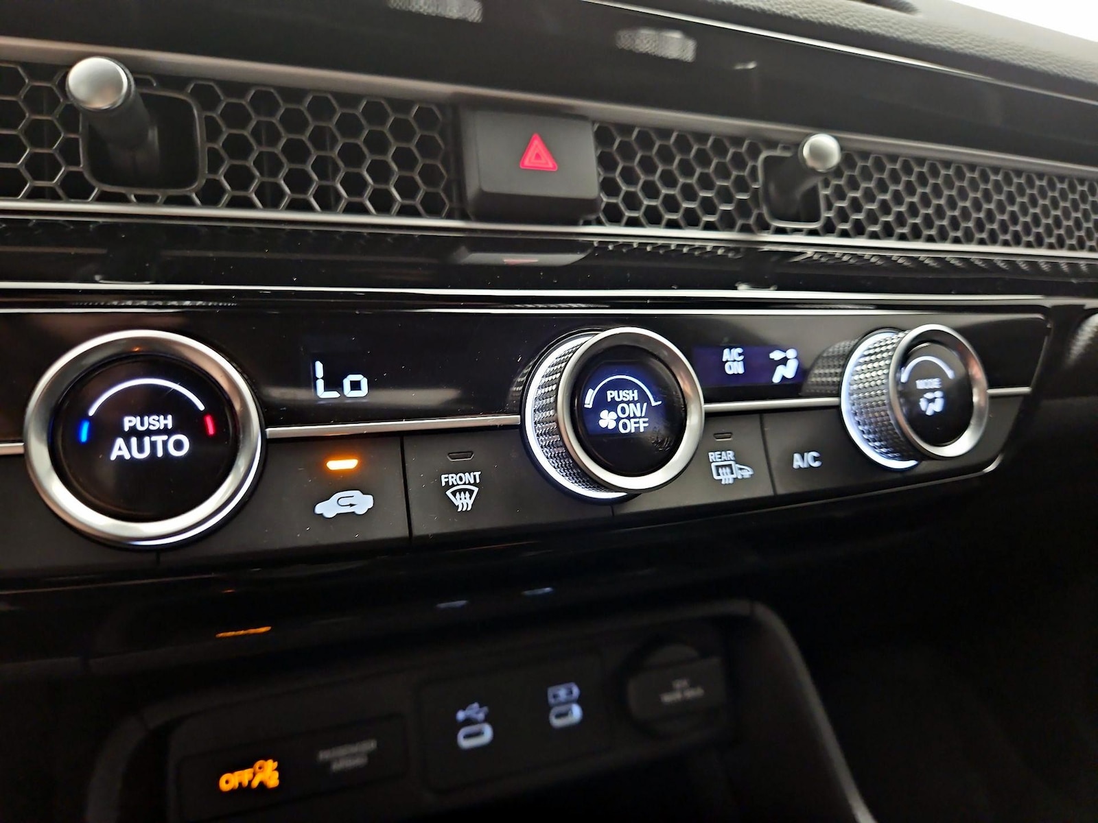 2026 Honda Civic Sport - Photo 17