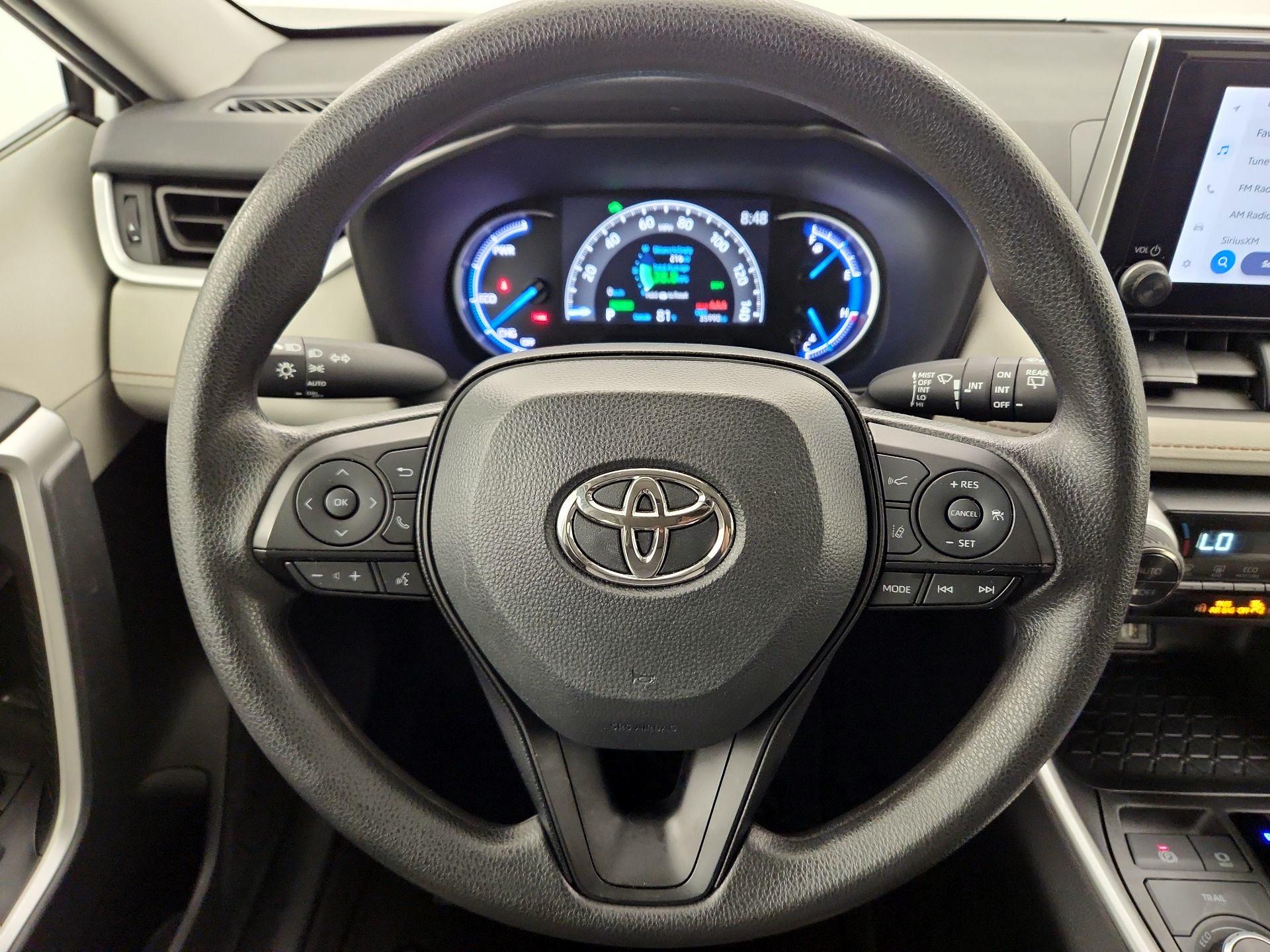 Thumbnail: 2024 Toyota RAV4 - 10