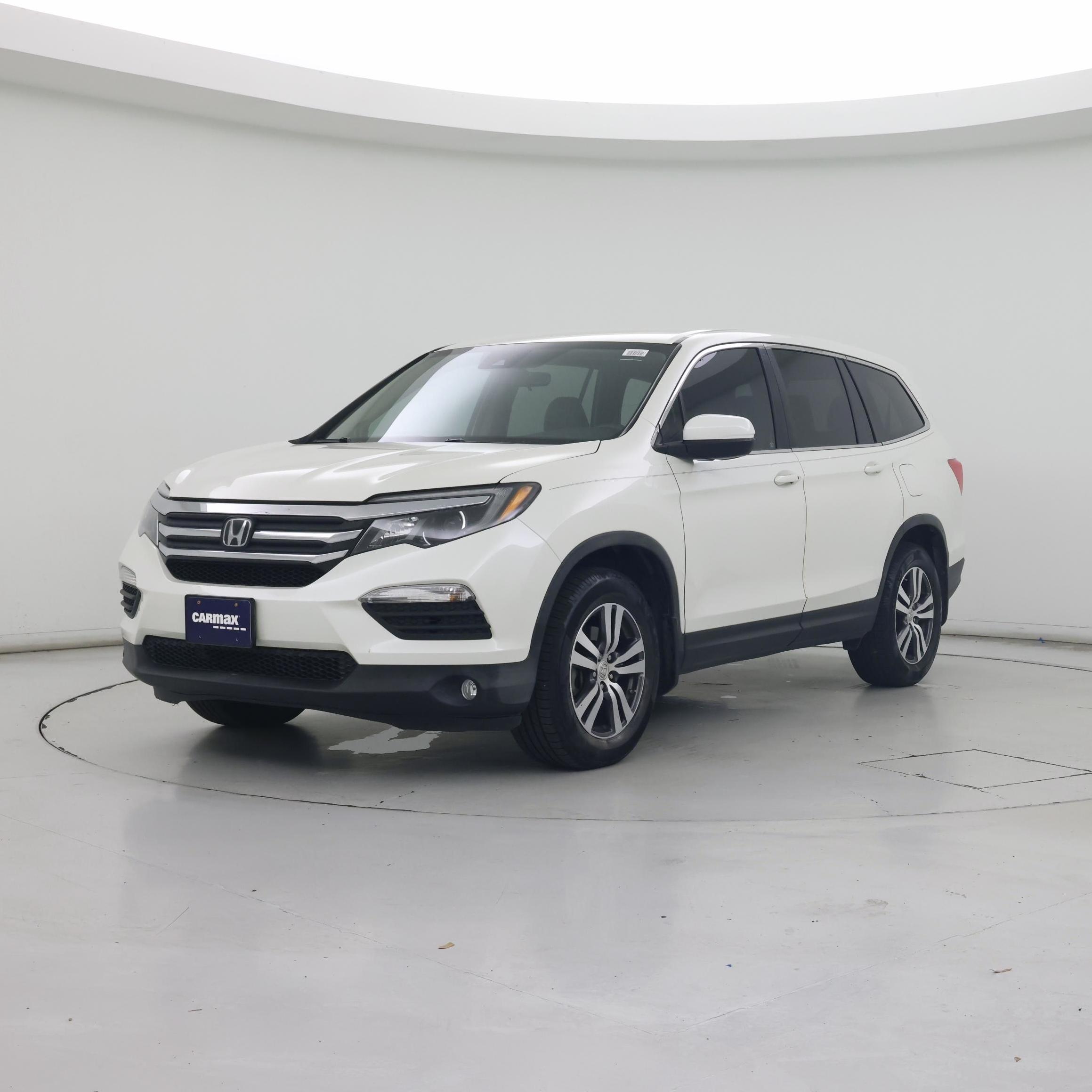 Thumbnail: 2016 Honda Pilot - 4