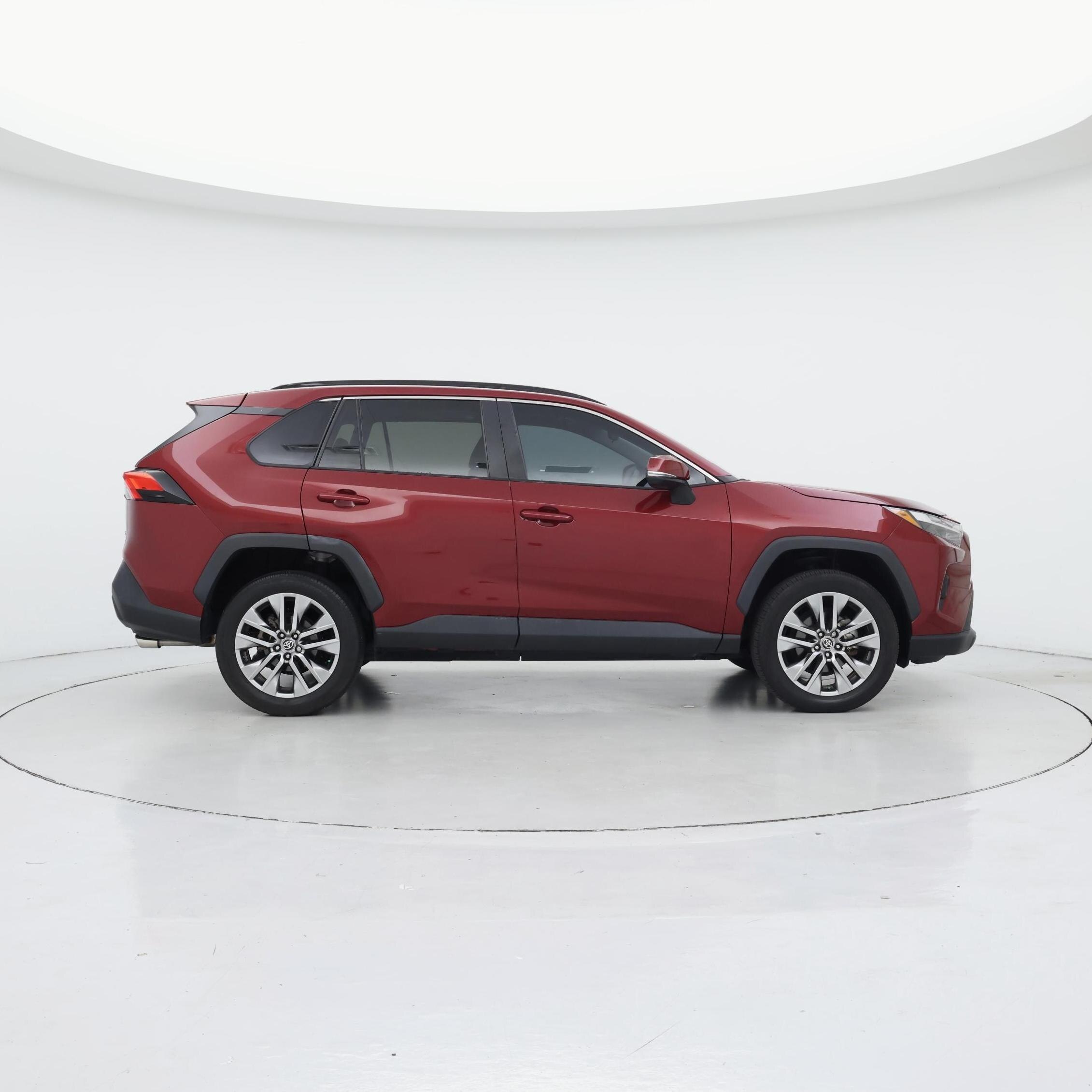 Thumbnail: 2023 Toyota RAV4 - 7