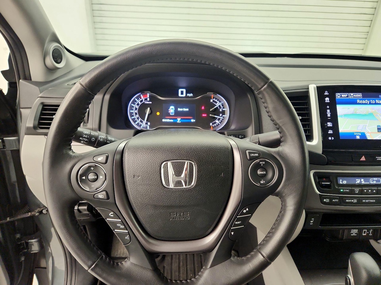 2019 Honda Ridgeline RTL-T - Photo 11