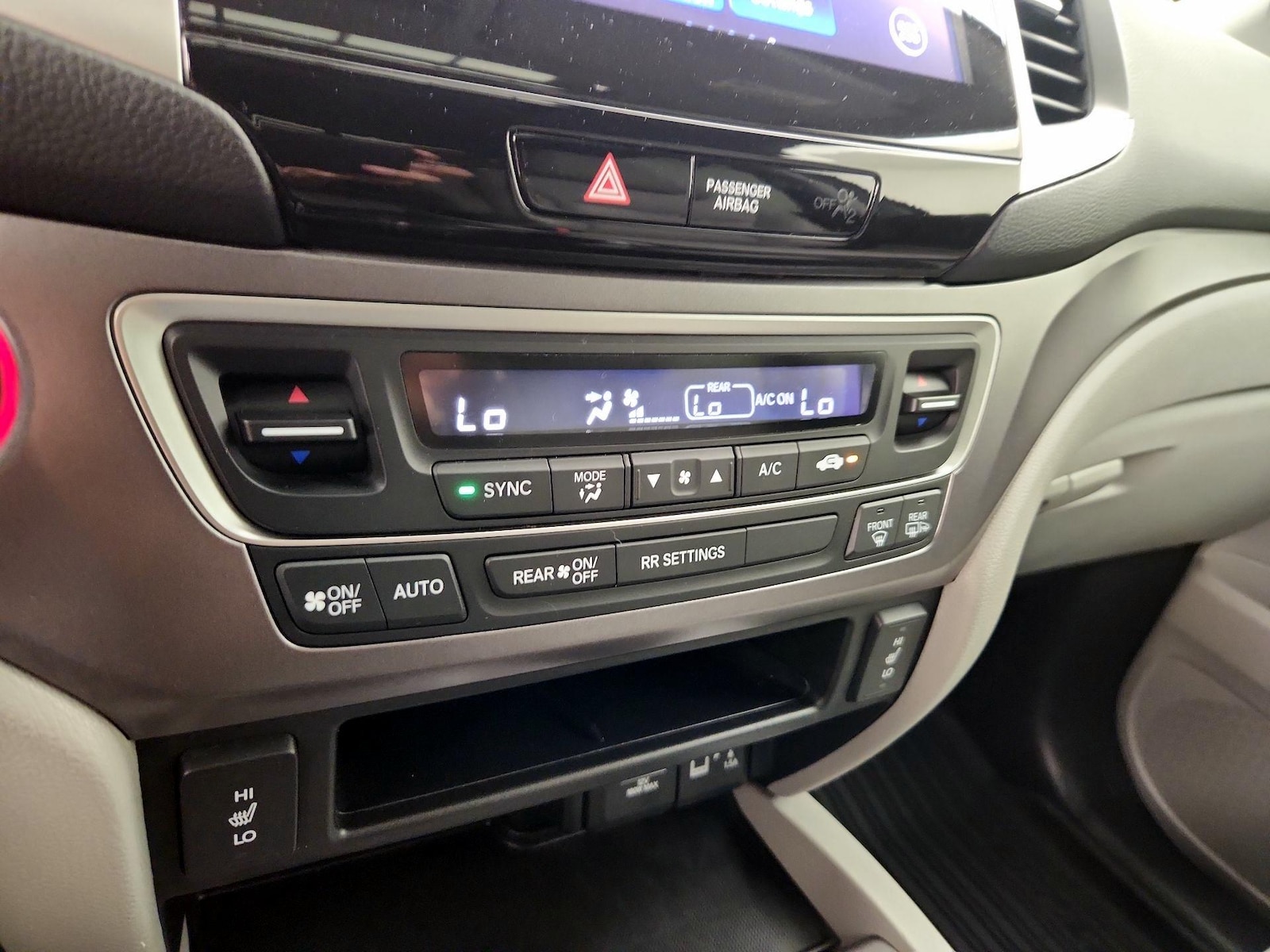 2019 Honda Ridgeline RTL-T - Photo 18