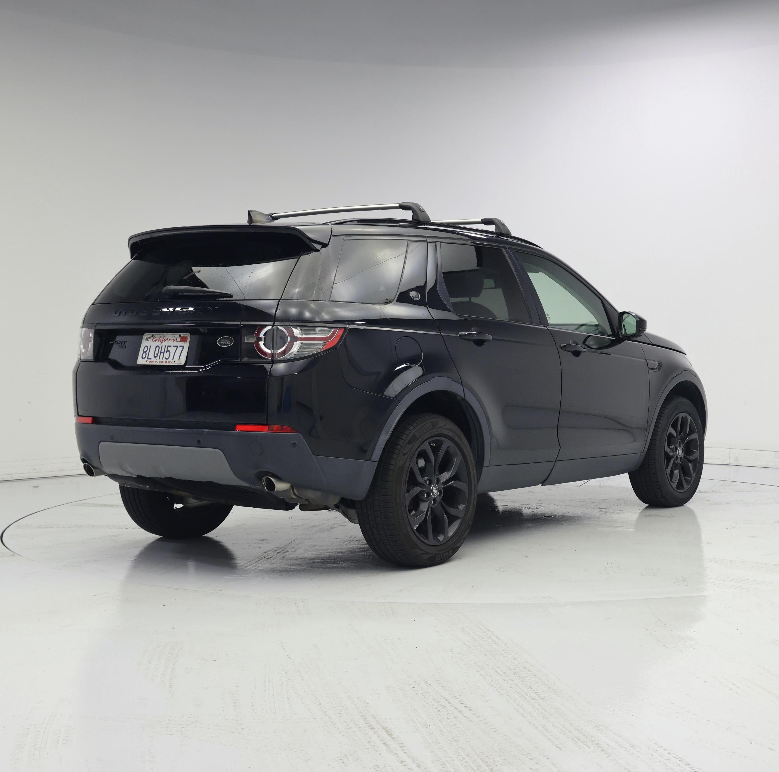 Thumbnail: 2019 Land Rover Discovery Sport - 8