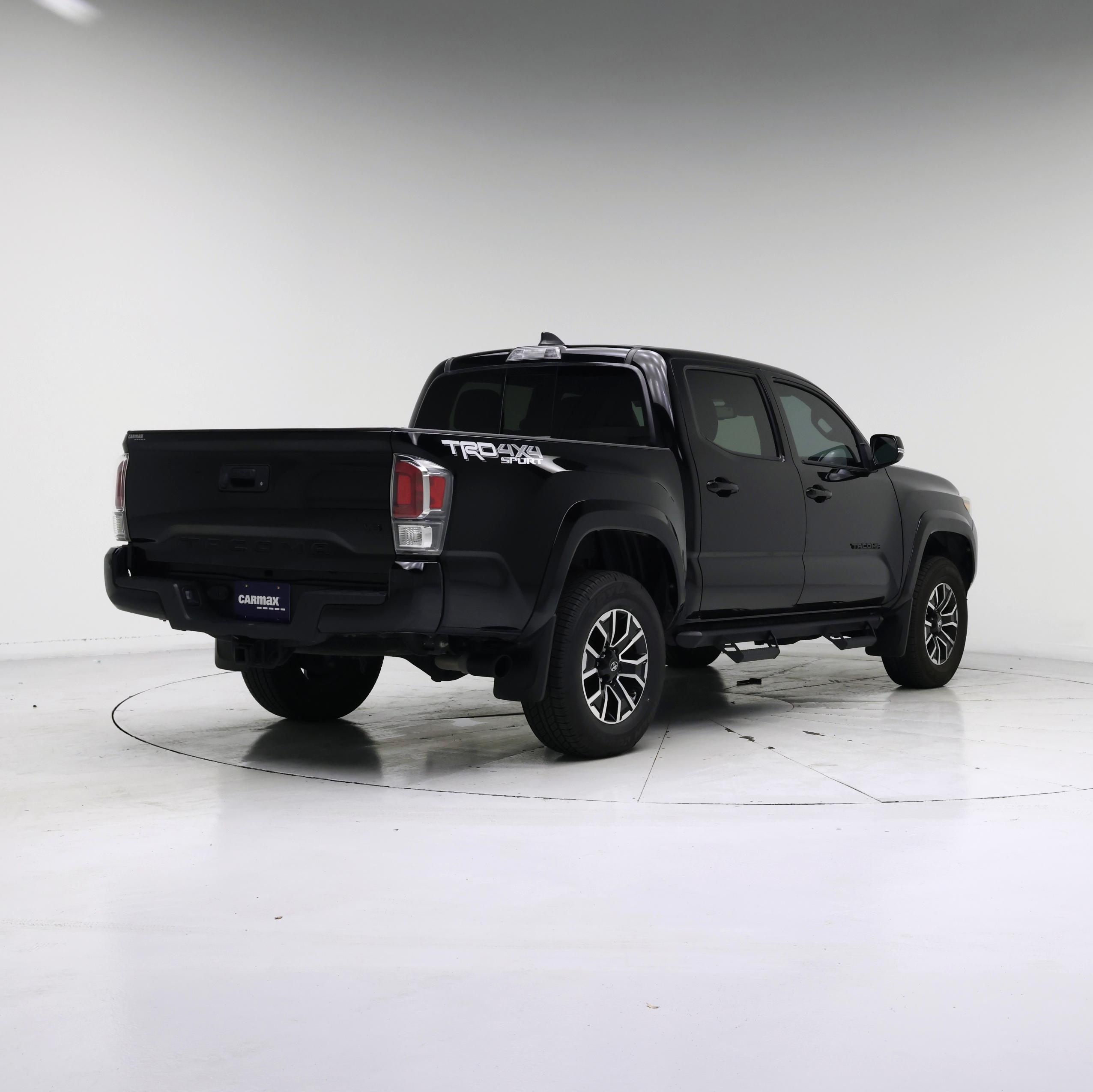 Thumbnail: 2023 Toyota Tacoma - 8