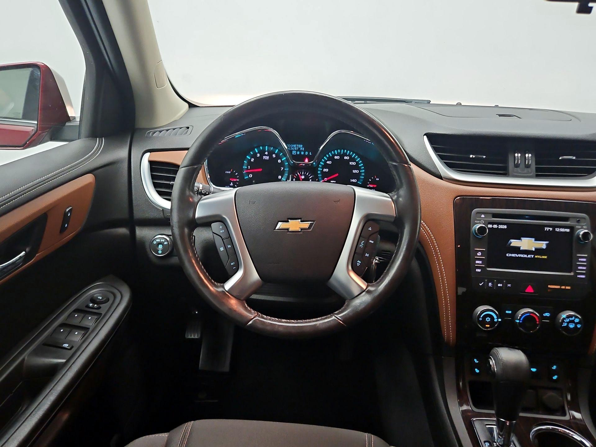 Thumbnail: 2017 Chevrolet Traverse - 10