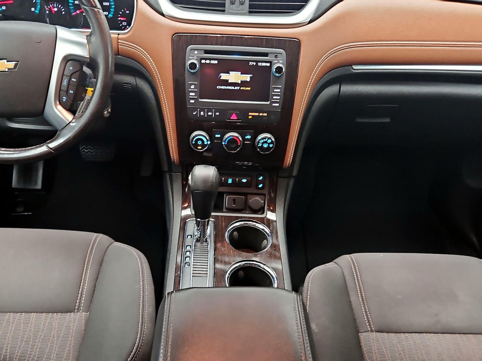 2017 Chevrolet Traverse 1LT - Photo 18