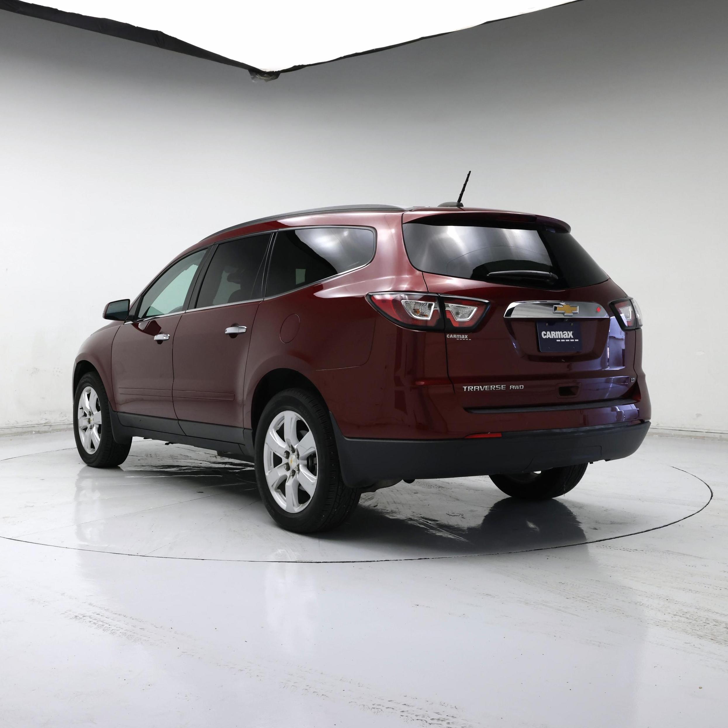 Thumbnail: 2017 Chevrolet Traverse - 2