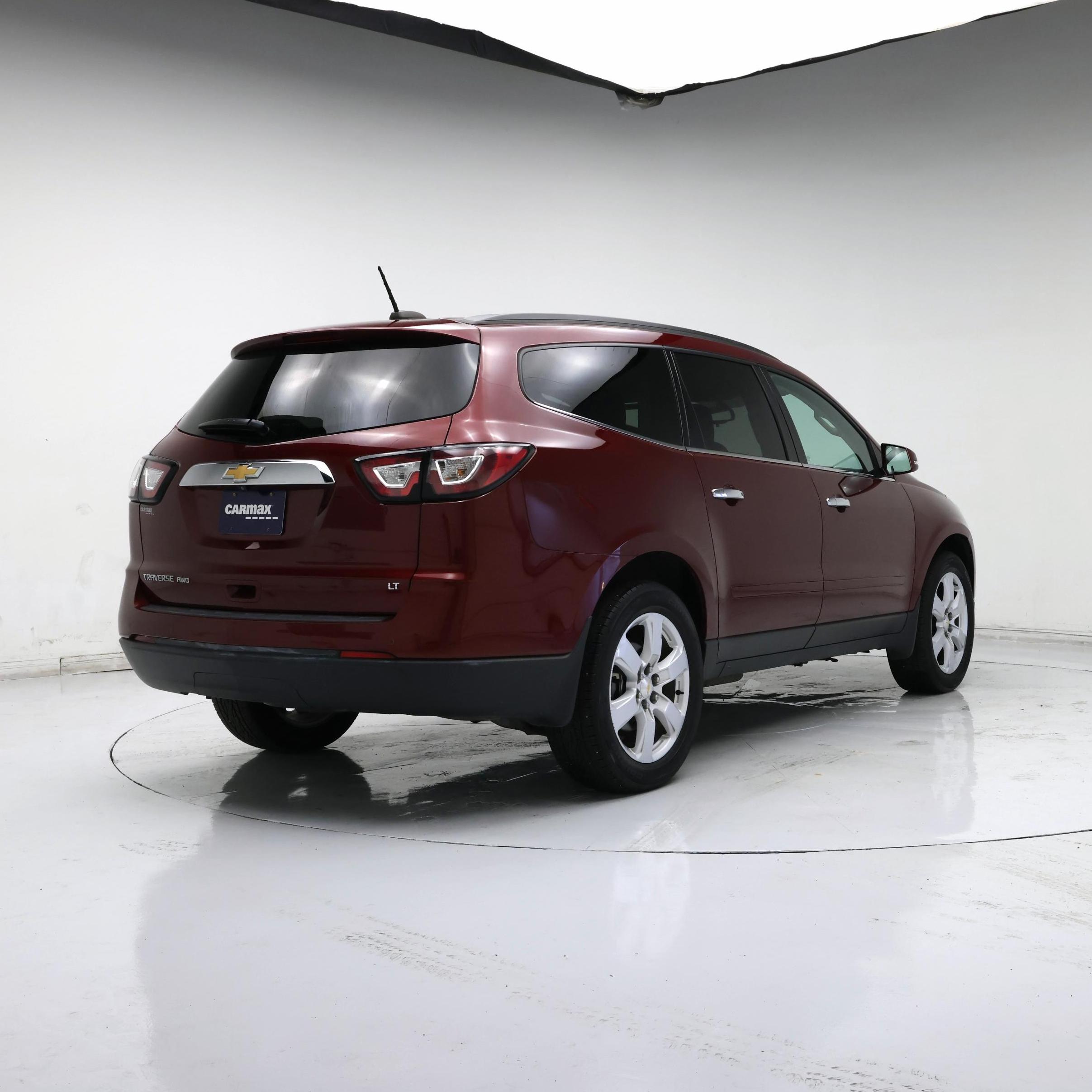 Thumbnail: 2017 Chevrolet Traverse - 8