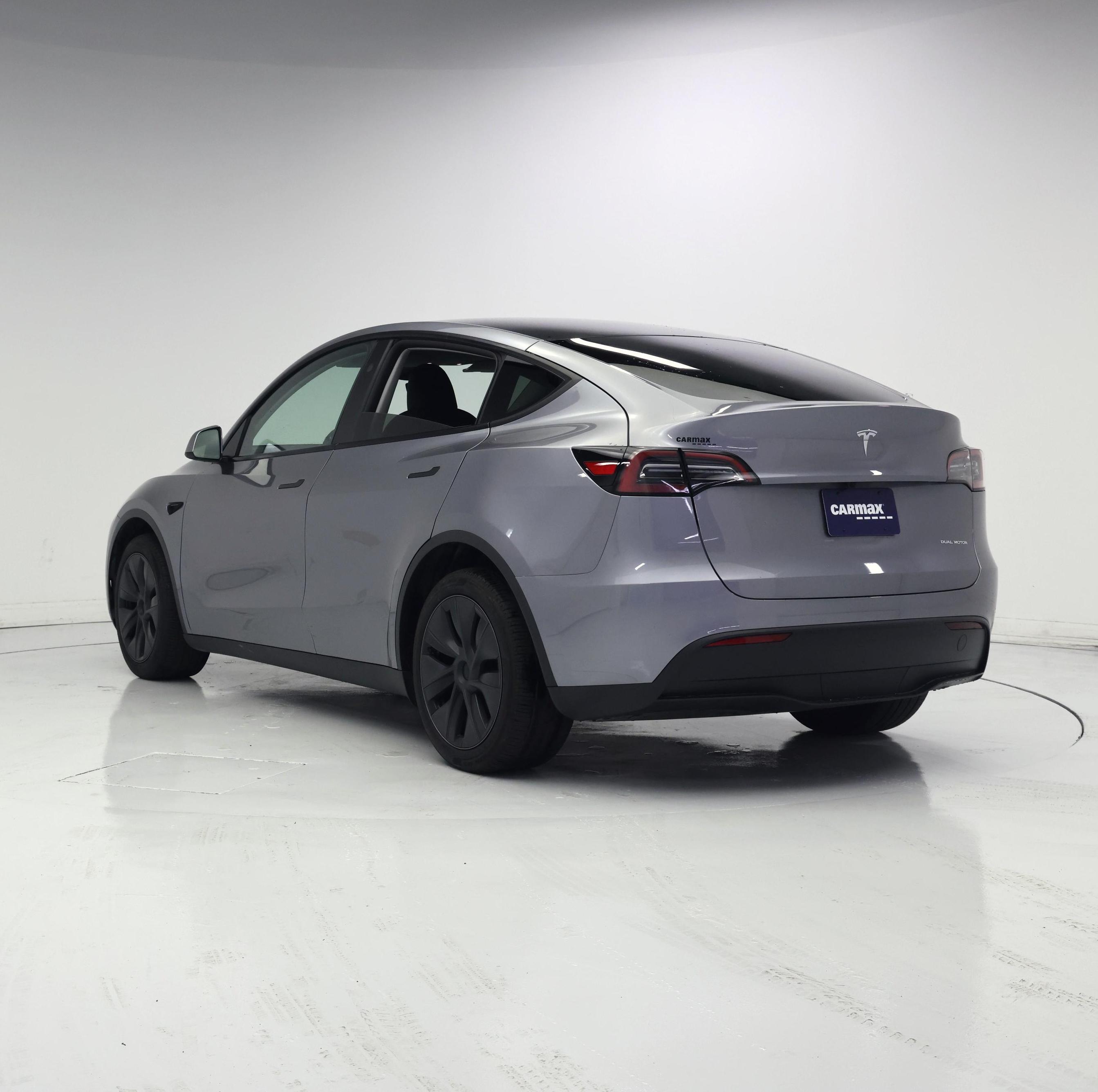Thumbnail: 2024 Tesla Model Y - 2
