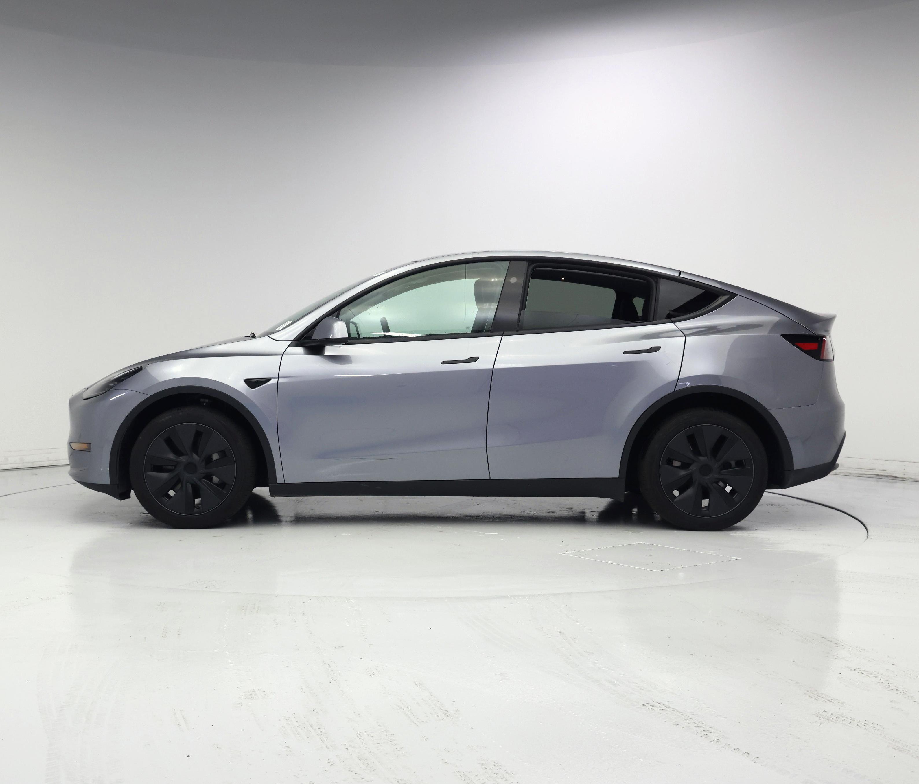 Thumbnail: 2024 Tesla Model Y - 3