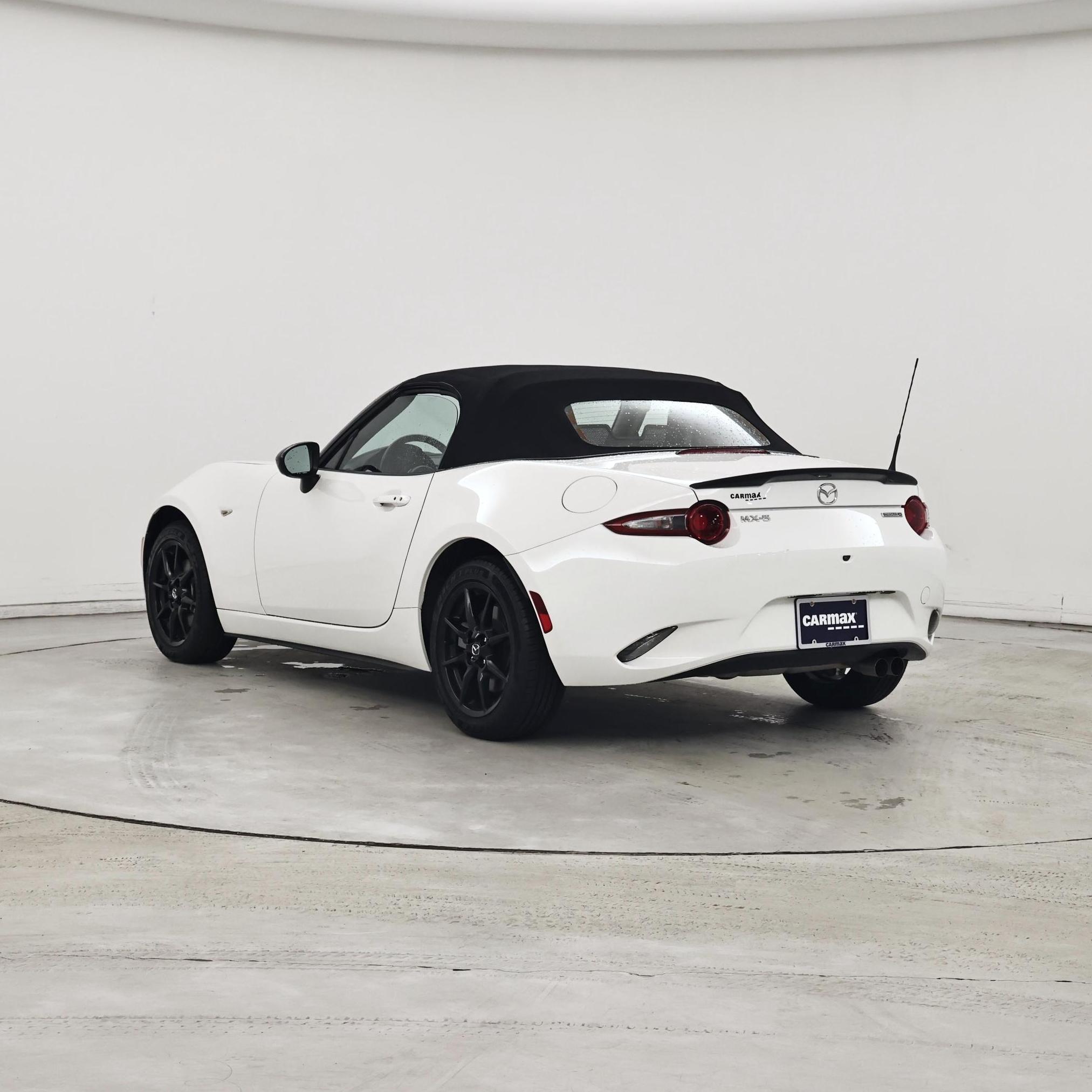 Thumbnail: 2021 Mazda MX-5 Miata - 2