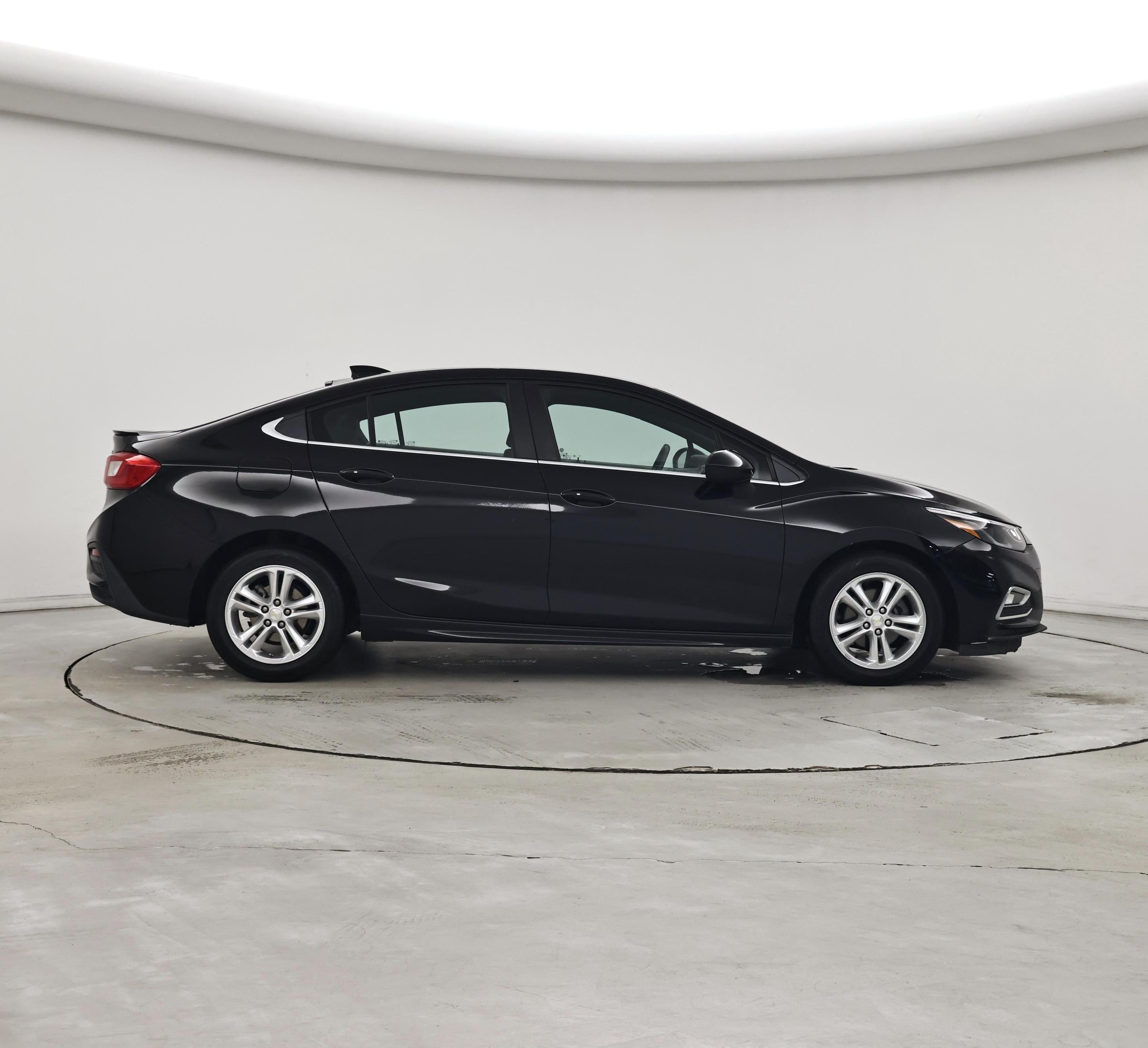 Thumbnail: 2017 Chevrolet Cruze - 7