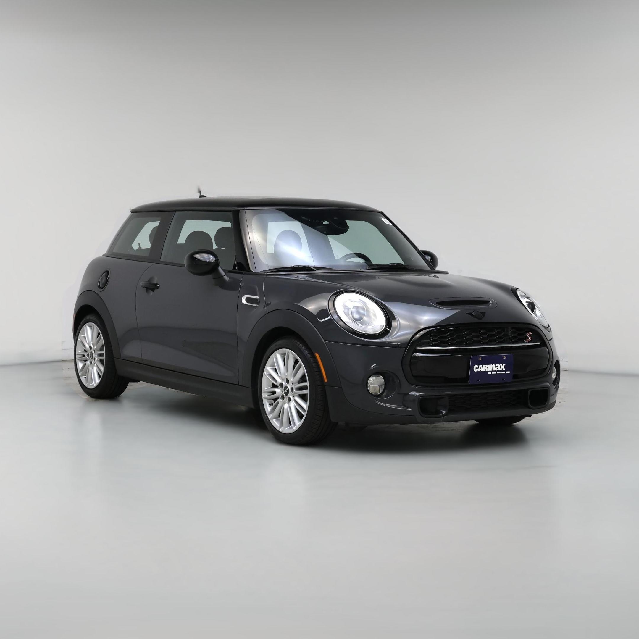 Thumbnail: 2017 MINI Cooper Hardtop - 1