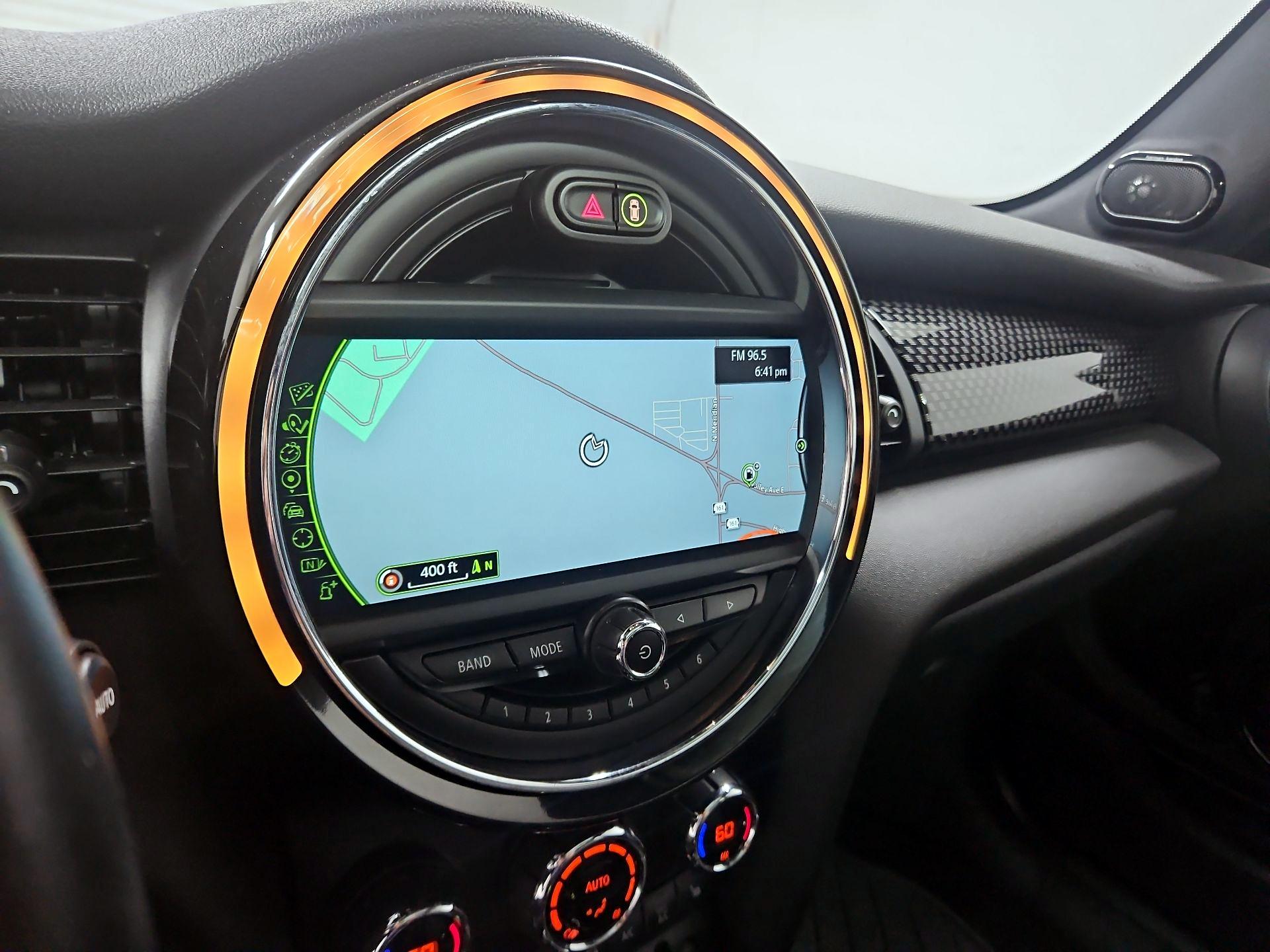 Thumbnail: 2017 MINI Cooper Hardtop - 14