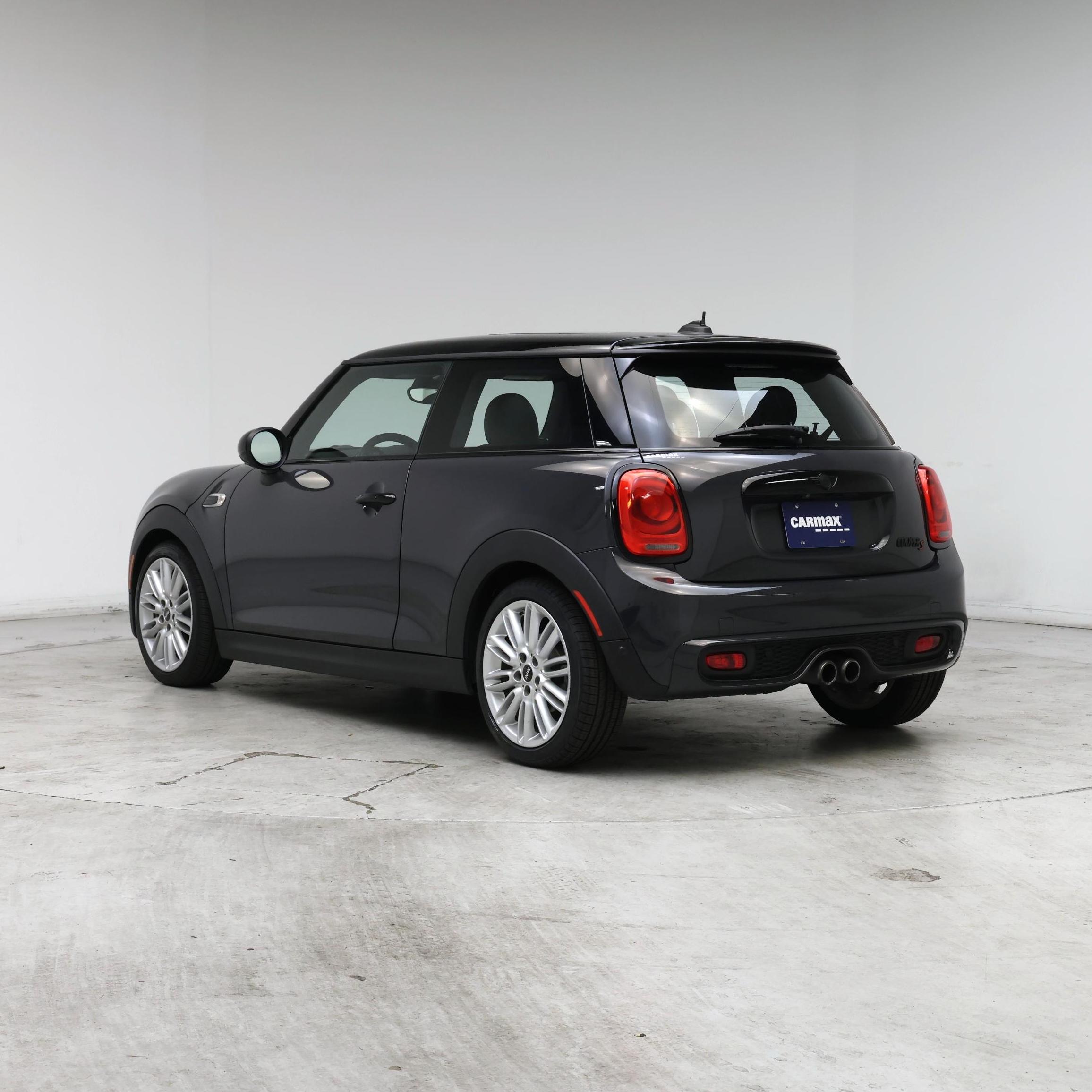Thumbnail: 2017 MINI Cooper Hardtop - 2