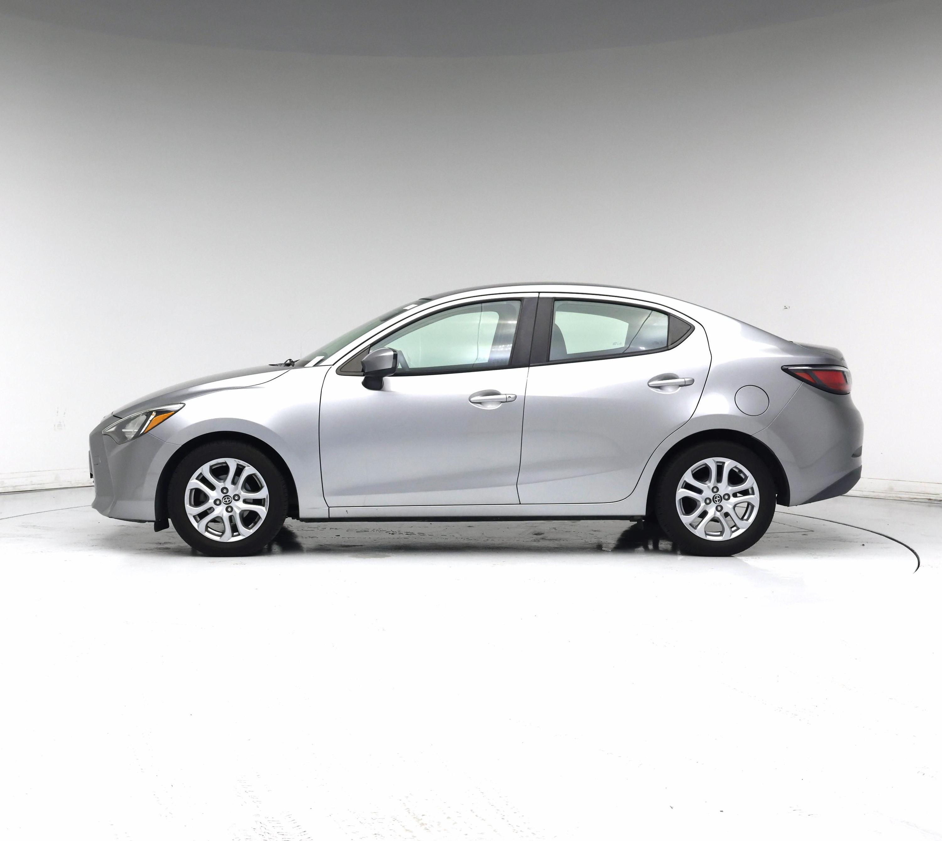 Thumbnail: 2016 Scion iA - 3