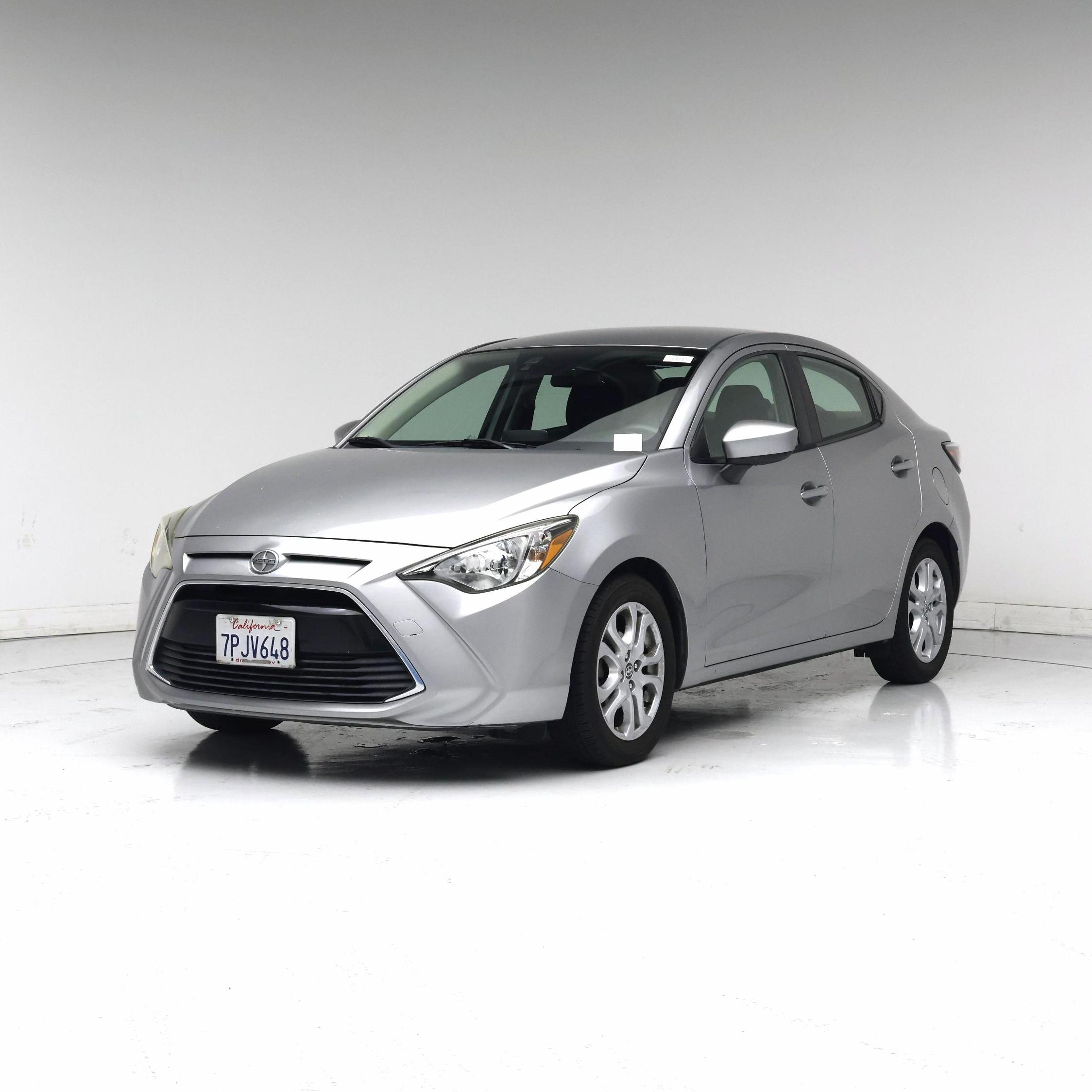 Thumbnail: 2016 Scion iA - 4