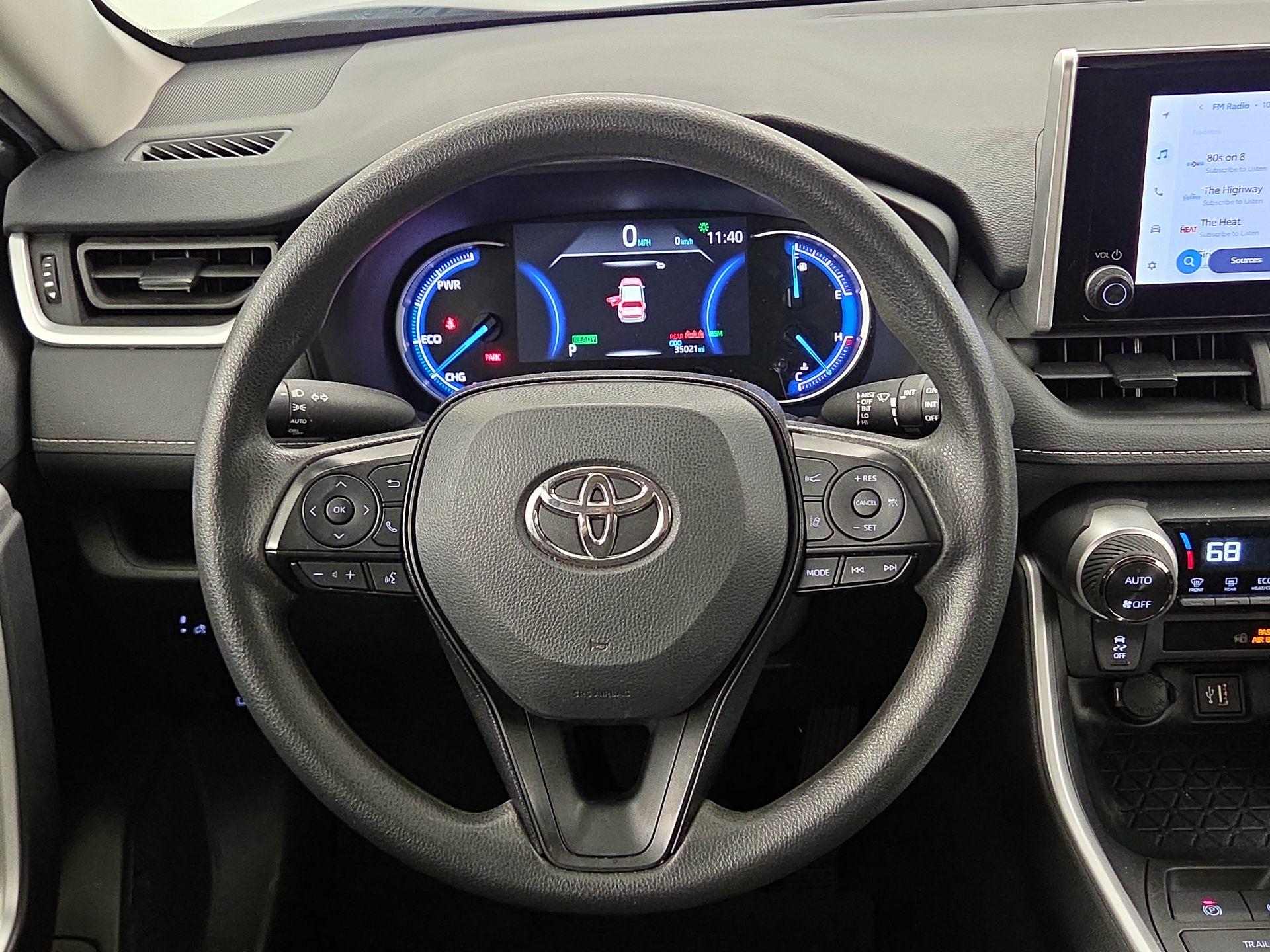 Thumbnail: 2024 Toyota RAV4 - 10