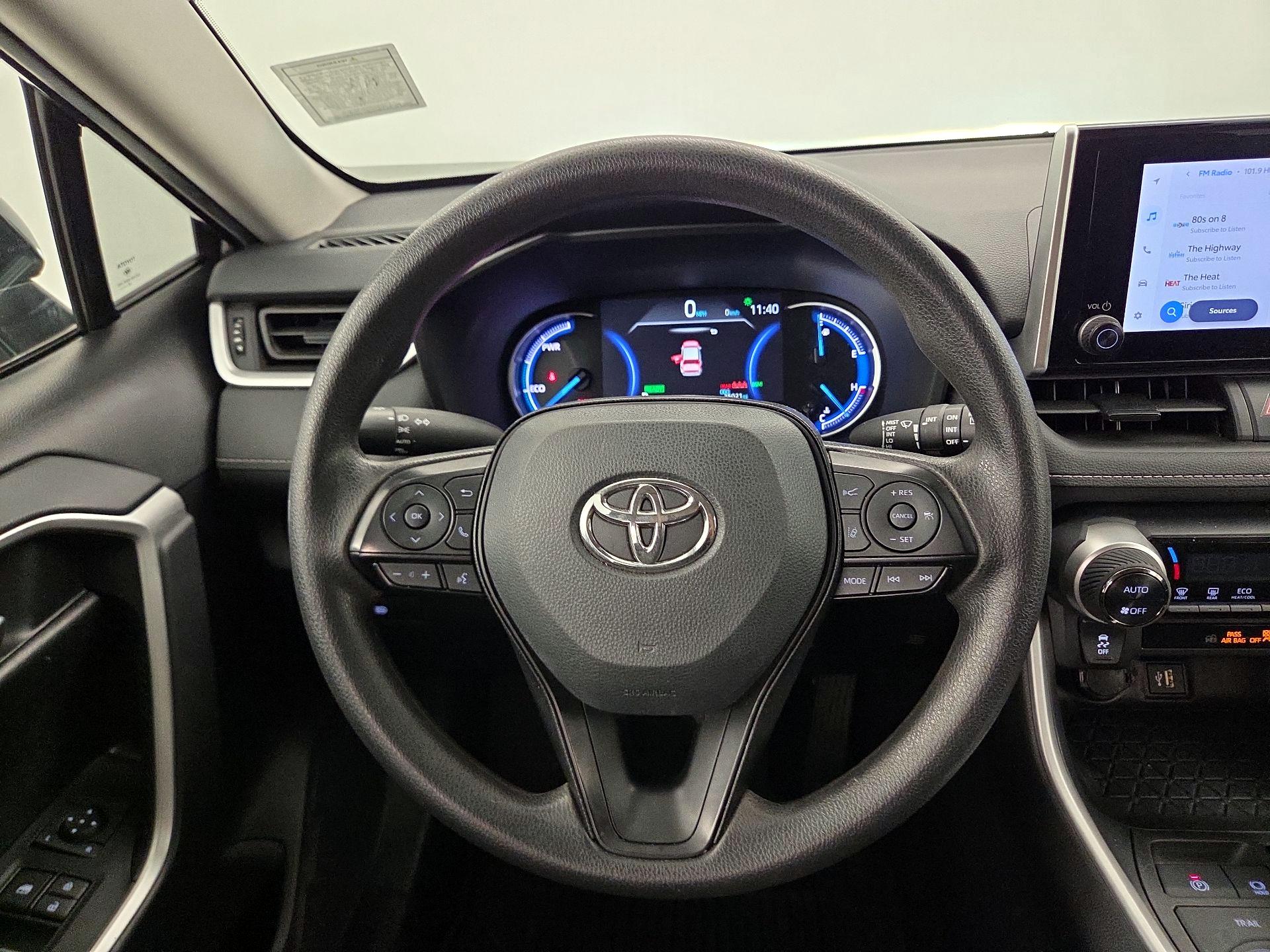 Thumbnail: 2024 Toyota RAV4 - 19