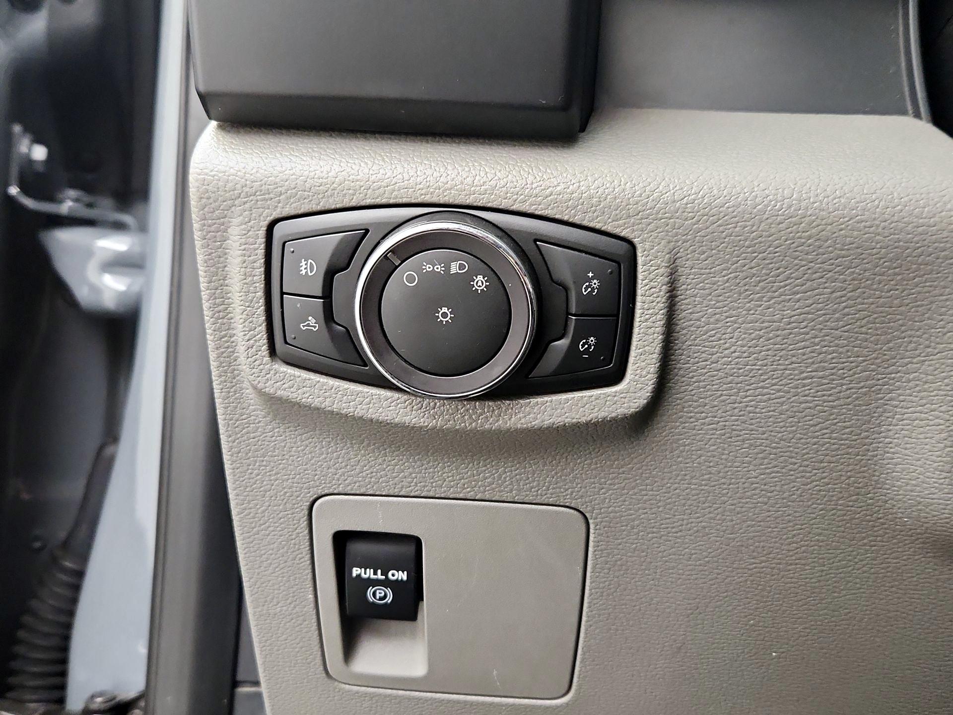 Thumbnail: 2019 Ford F-150 - 13
