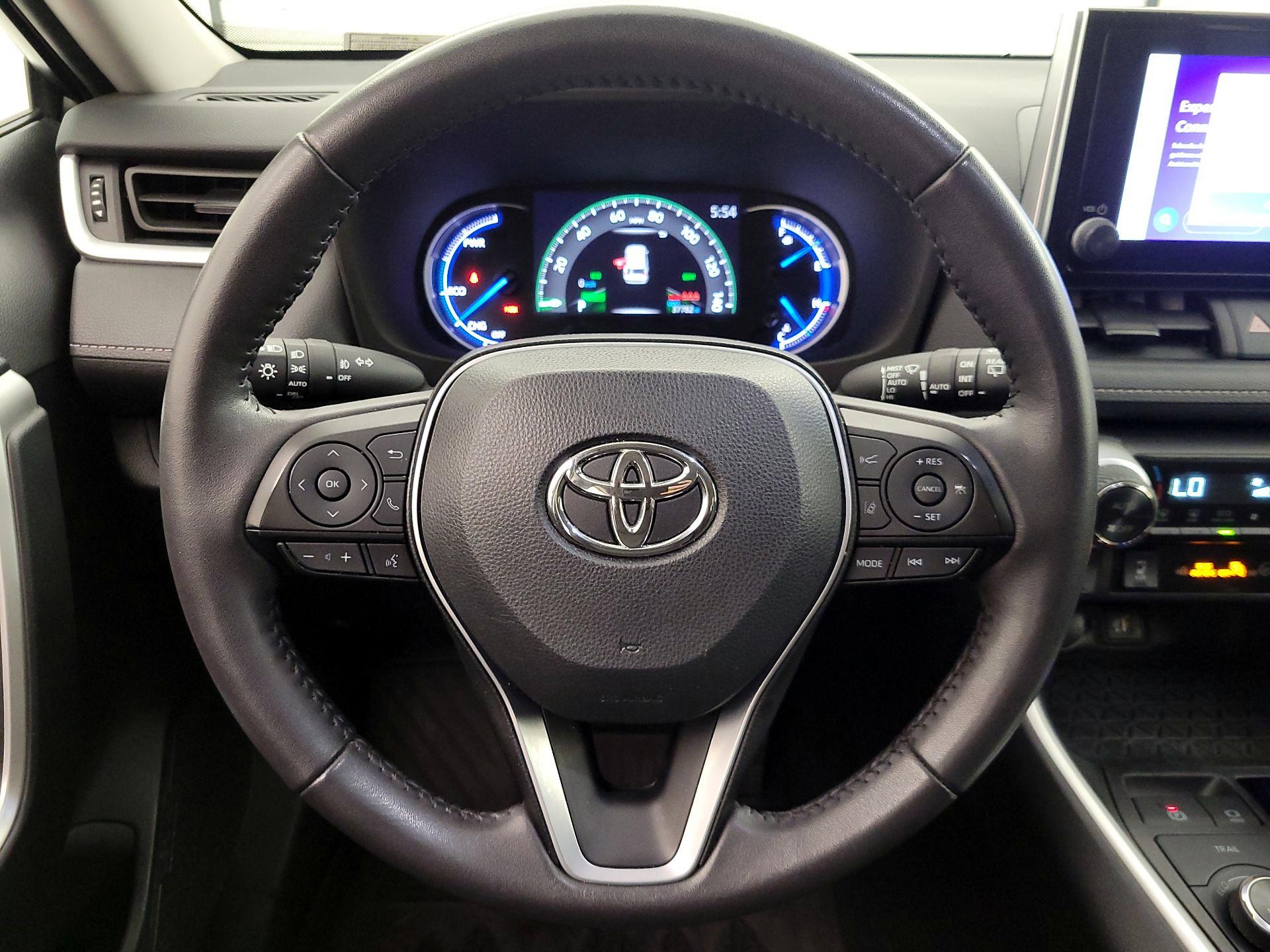 Thumbnail: 2024 Toyota RAV4 - 10