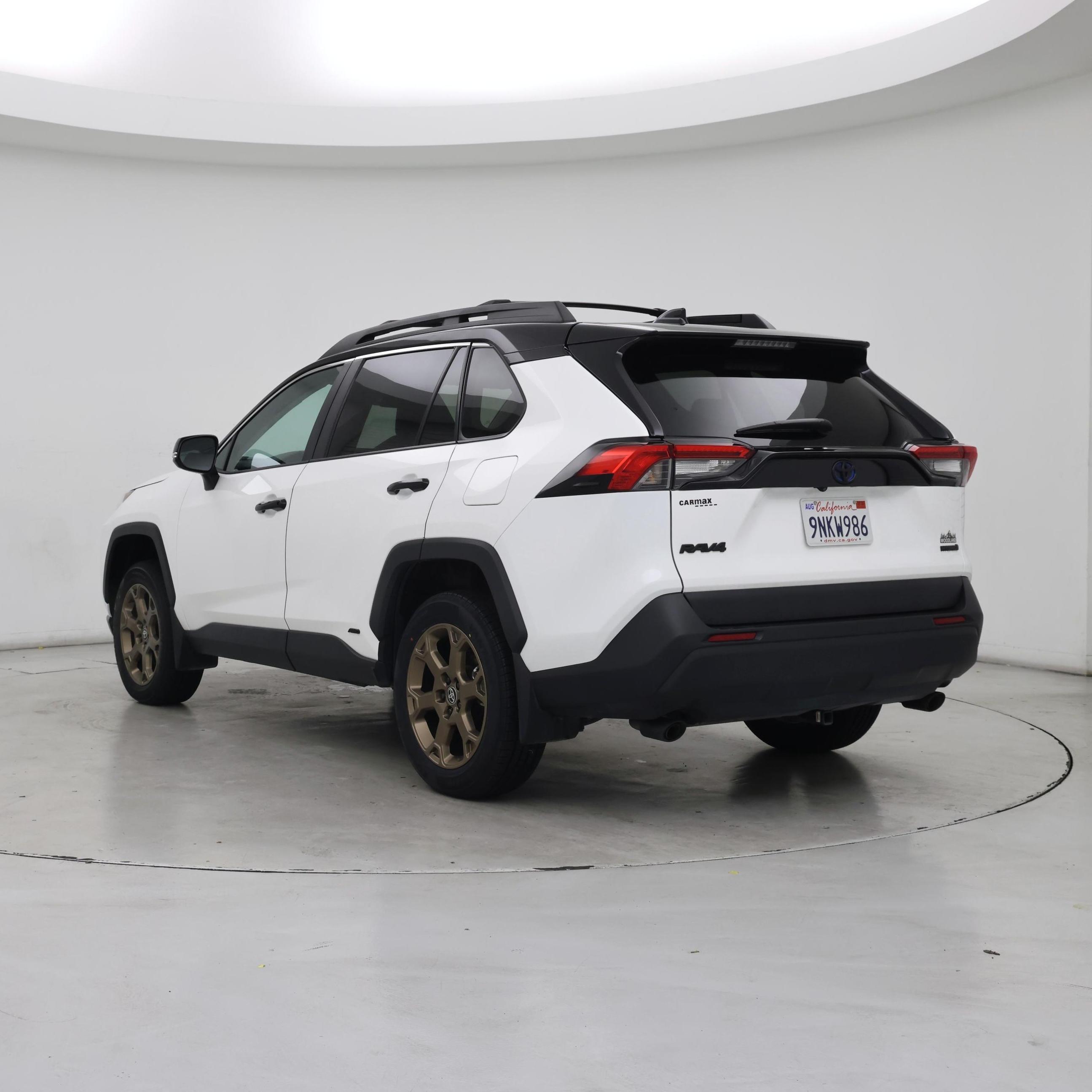 Thumbnail: 2024 Toyota RAV4 - 2