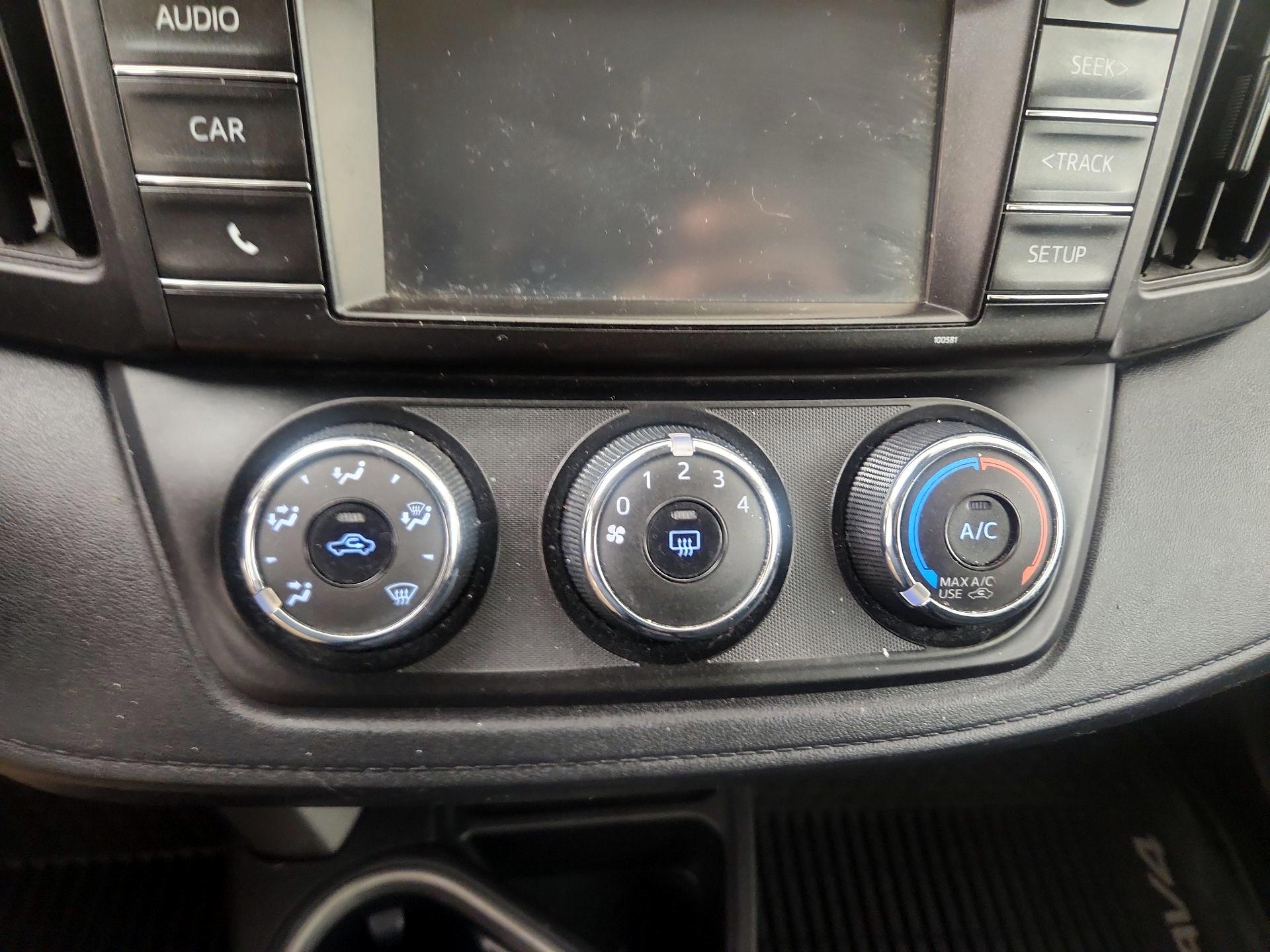 Thumbnail: 2017 Toyota RAV4 - 16