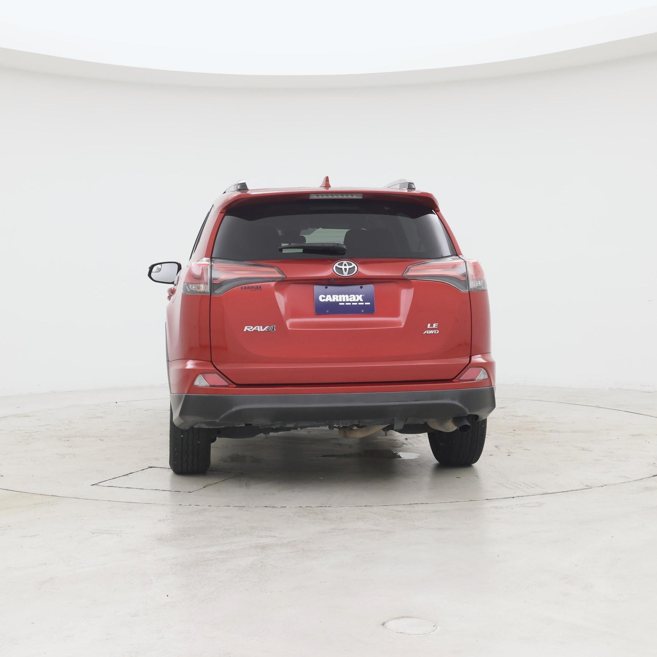 Thumbnail: 2017 Toyota RAV4 - 6
