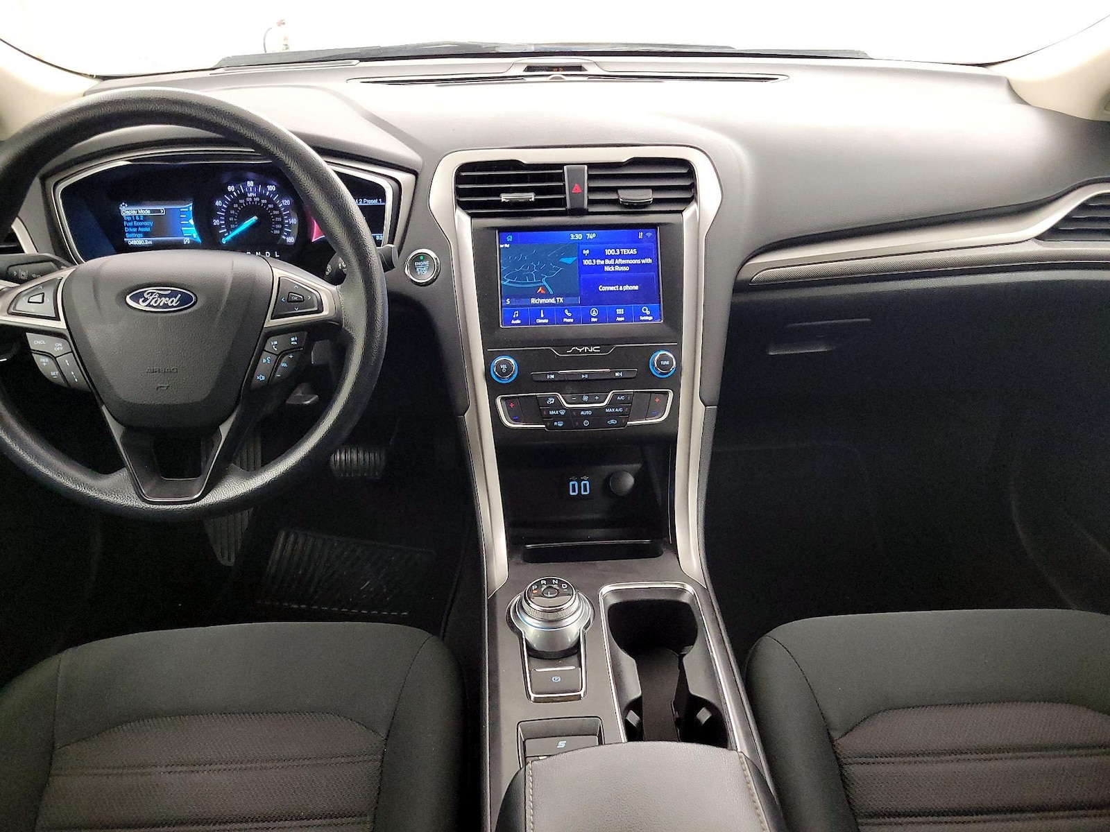 Apple CarPlay® & Android Auto™