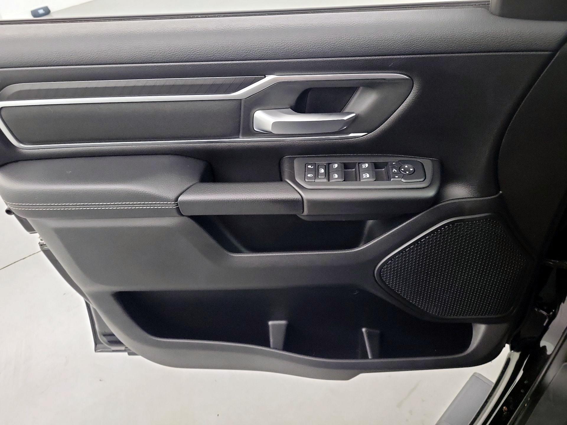 Thumbnail: 2026 RAM 1500 - 12