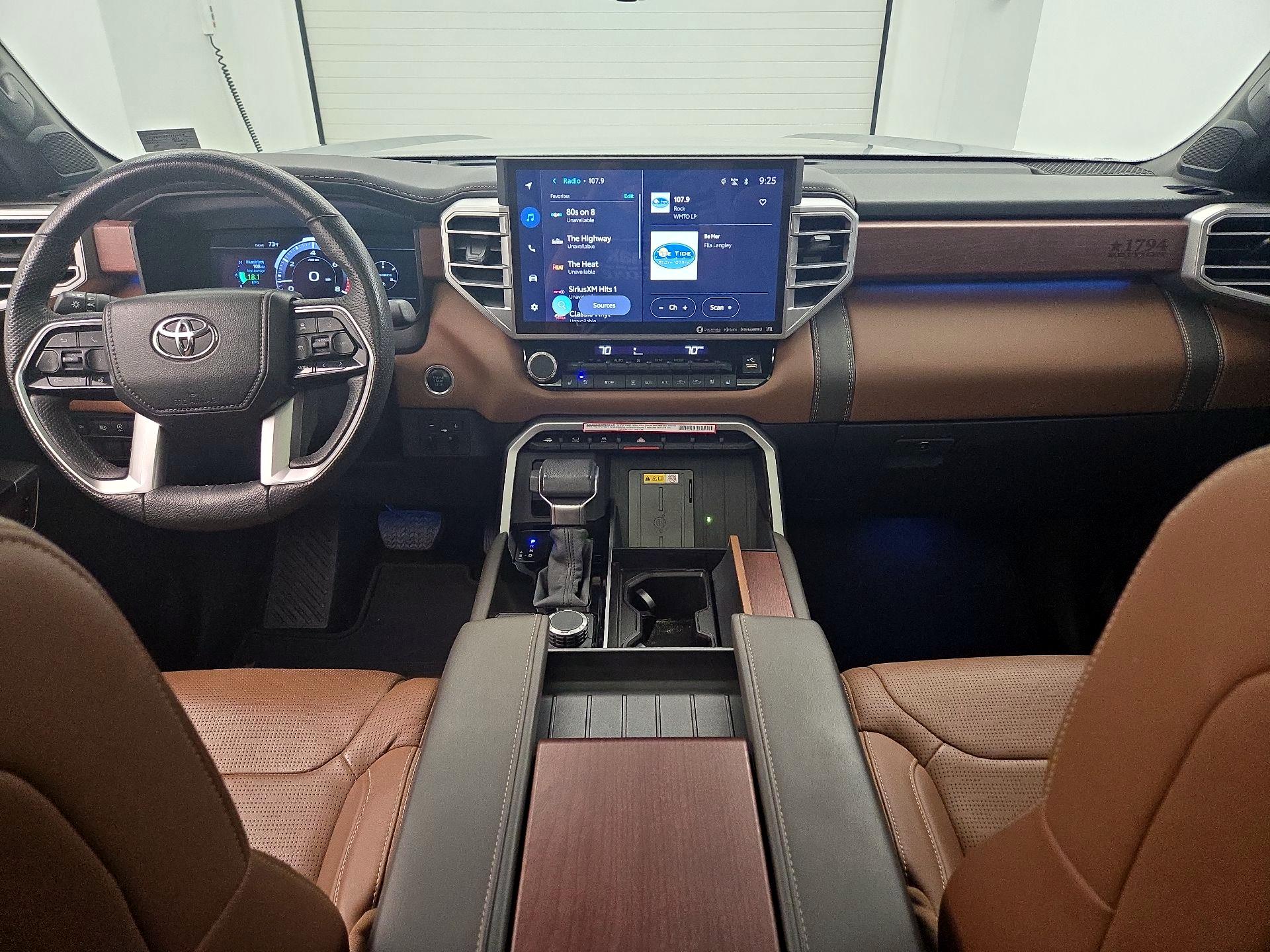Thumbnail: 2024 Toyota Tundra - 9