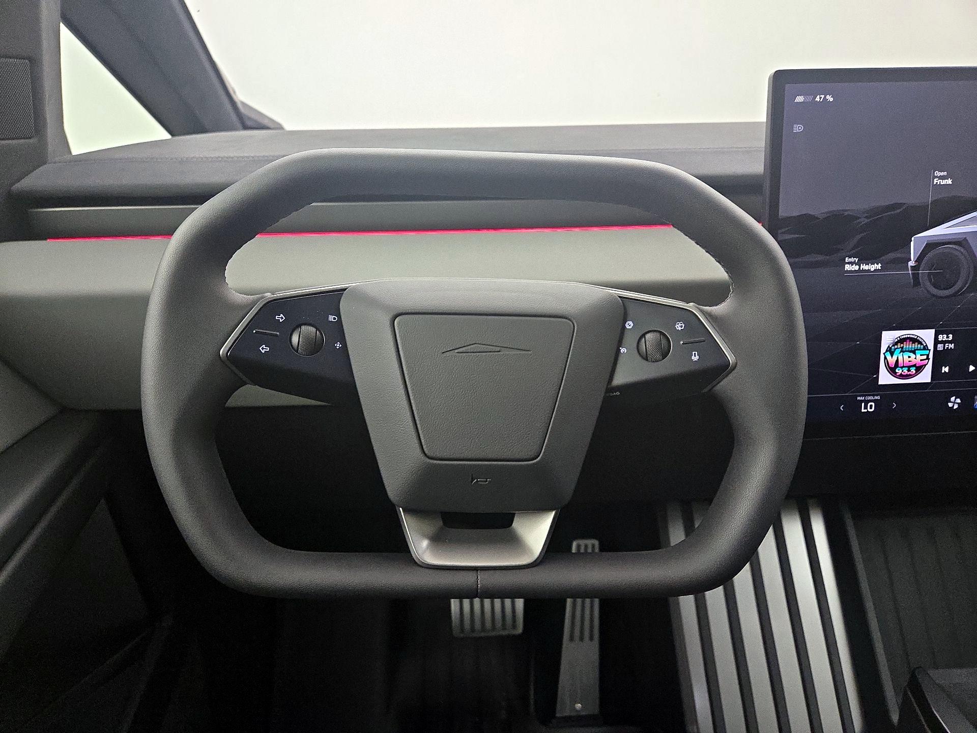 Thumbnail: 2024 Tesla Cybertruck - 10
