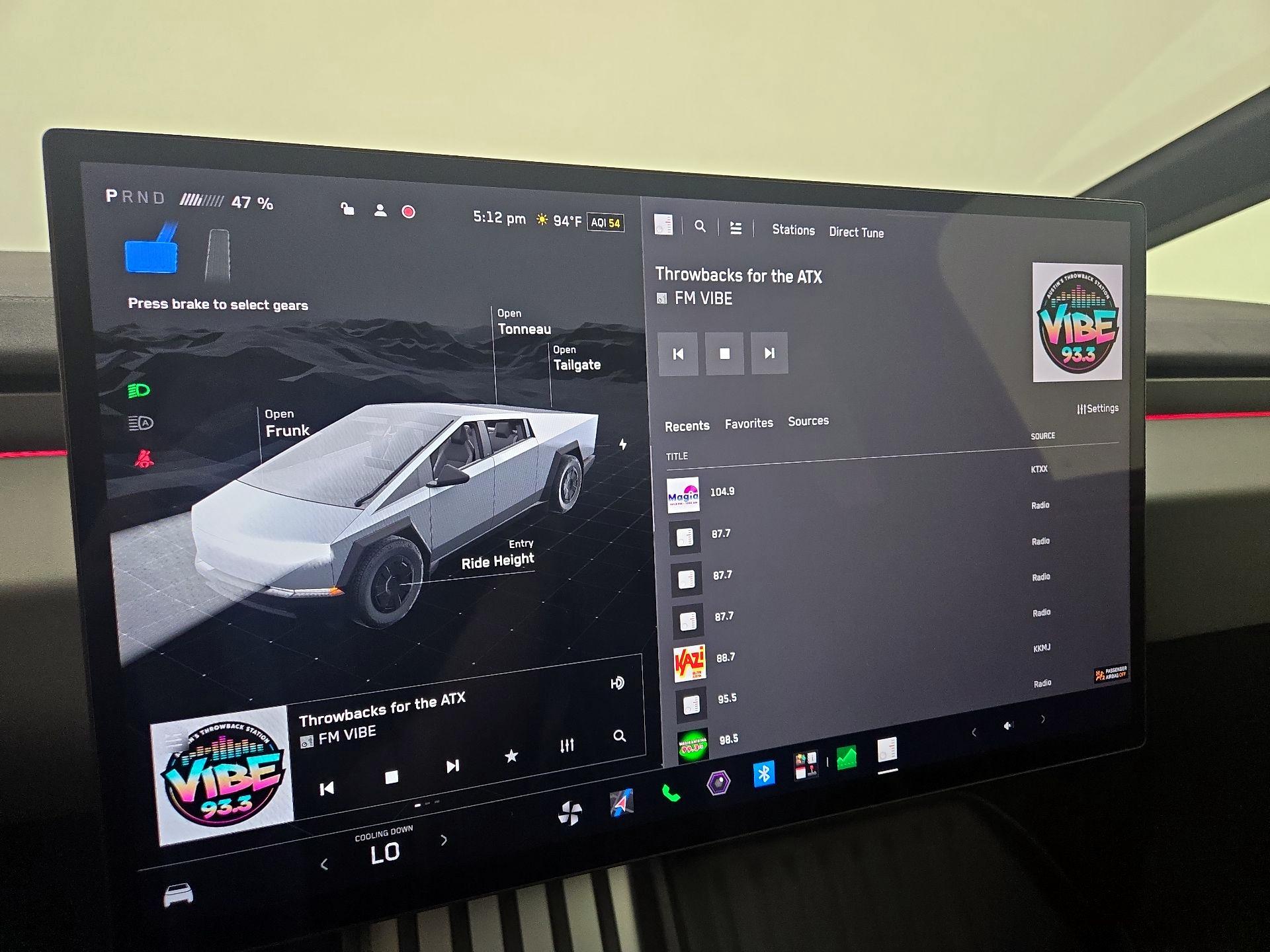 Thumbnail: 2024 Tesla Cybertruck - 15