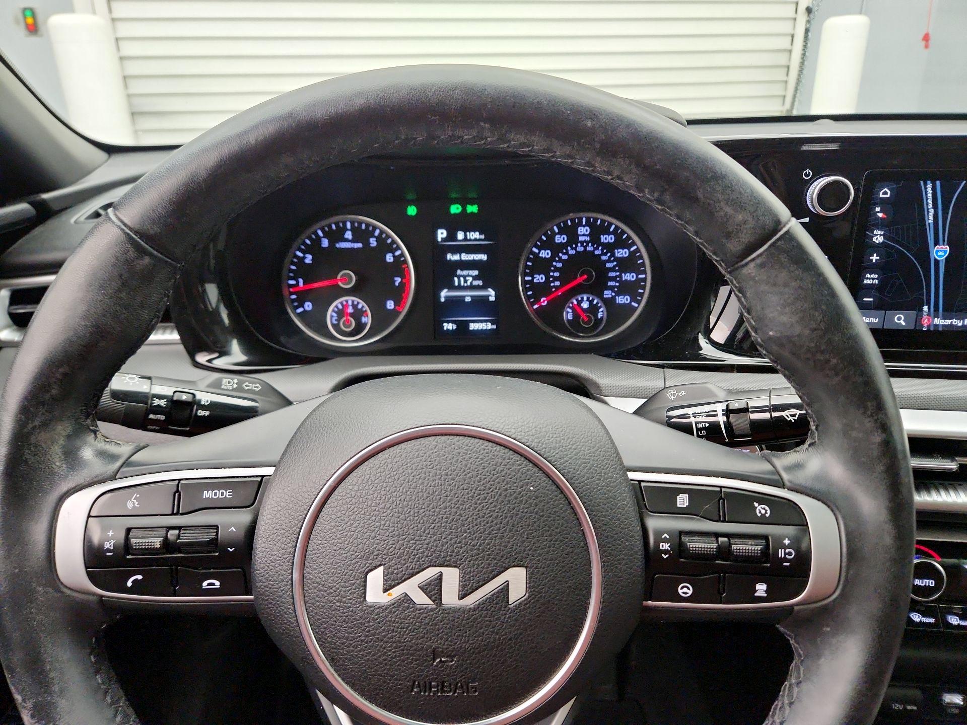 Thumbnail: 2023 Kia K5 - 10