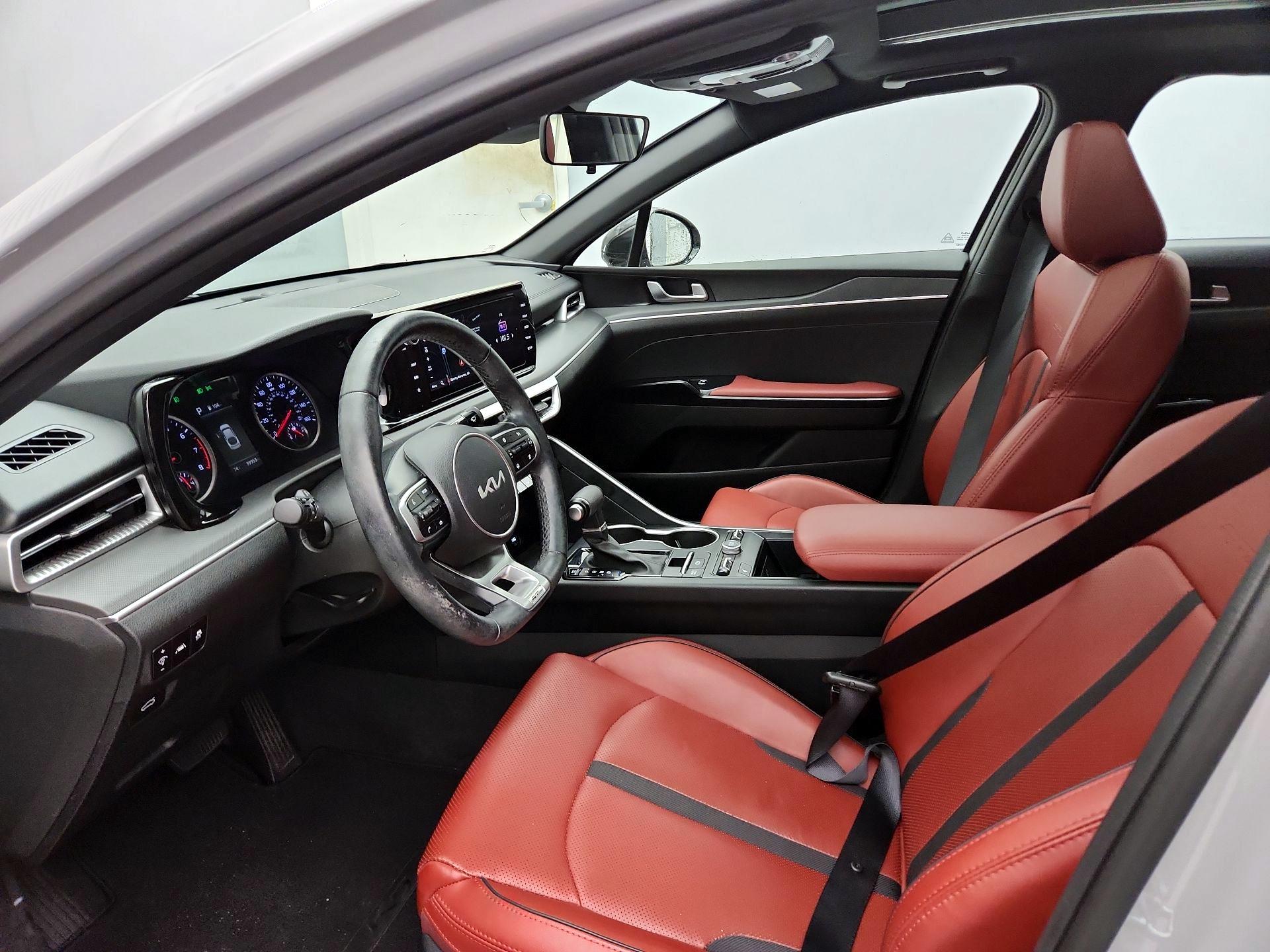 Thumbnail: 2023 Kia K5 - 11