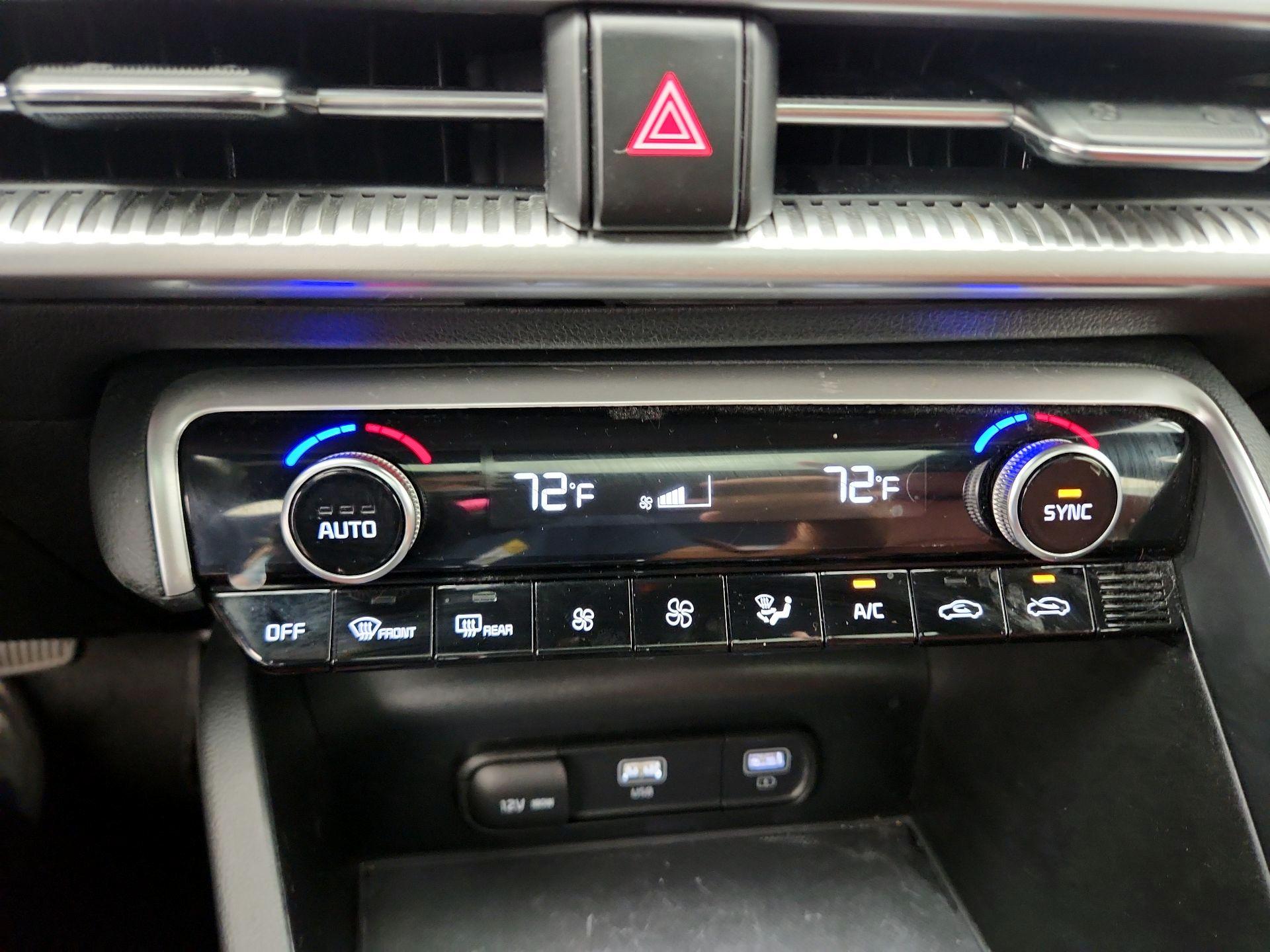 Thumbnail: 2023 Kia K5 - 17