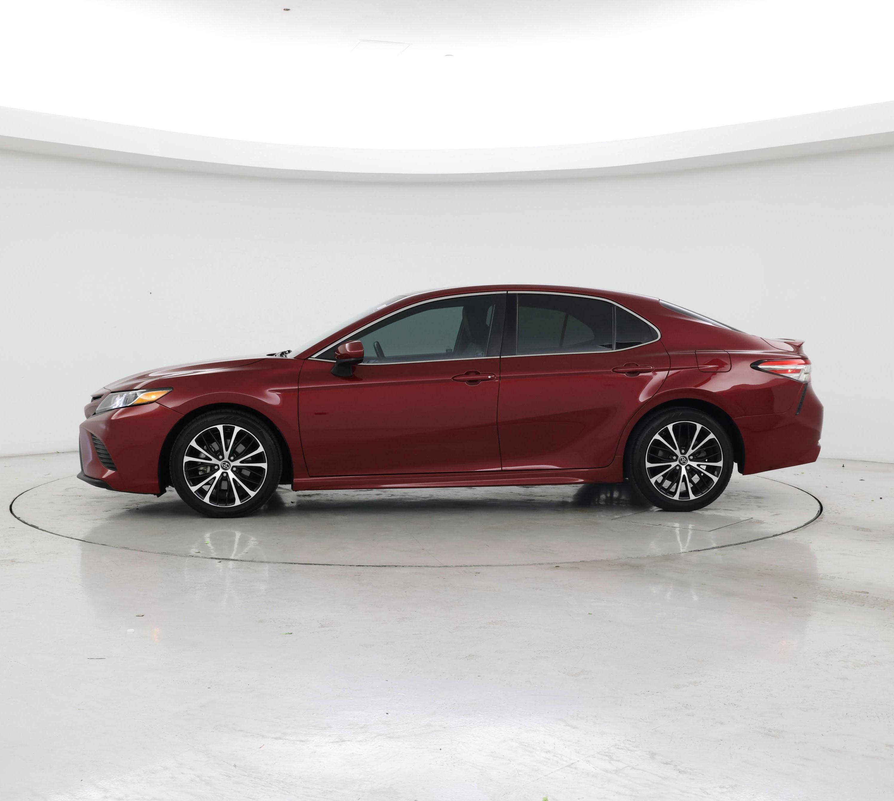 Thumbnail: 2018 Toyota Camry - 3