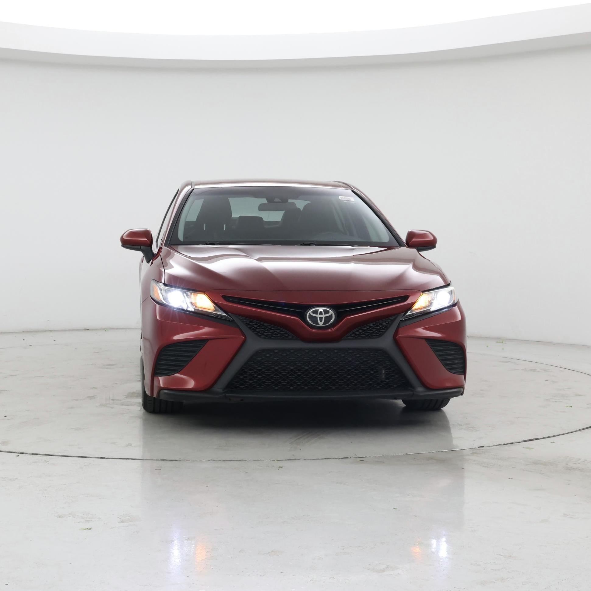 Thumbnail: 2018 Toyota Camry - 5